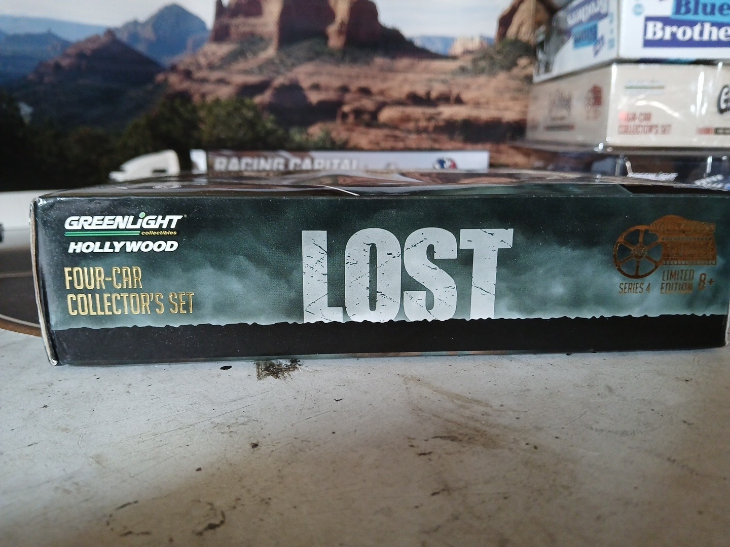Greenlight Hollywood Lost 1:64 Limited Edition Diecast Volkswagen Ford Chevy