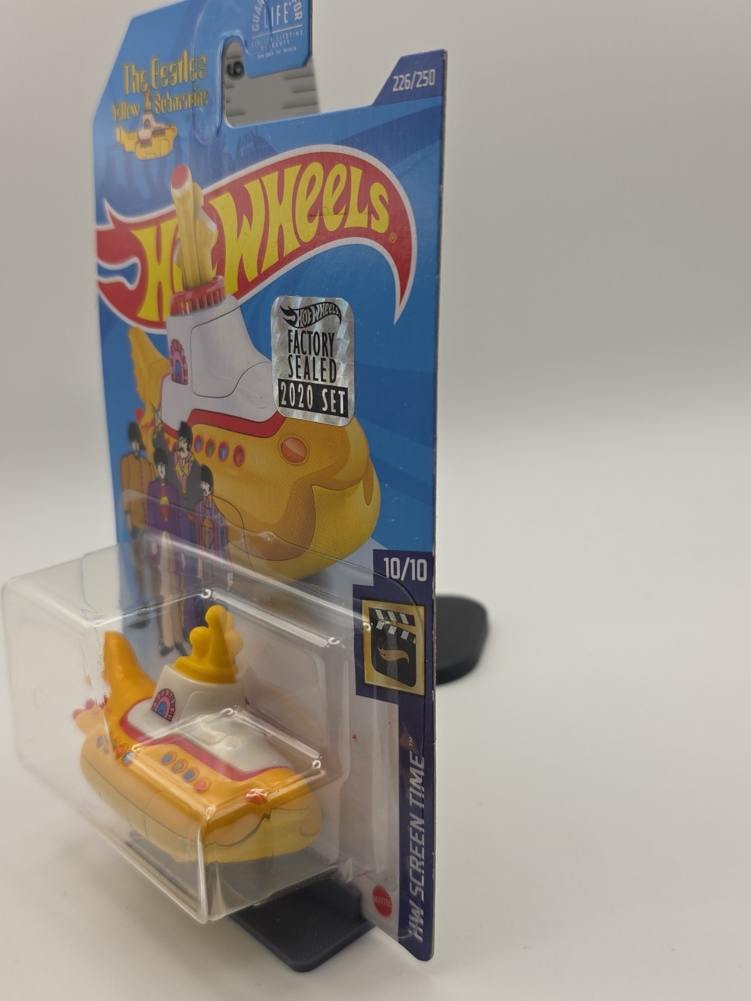 THE BEATLES YELLOW SUBMARINE FACTORY SEALED HOT WHEELS 2018 SCREEN TIME 26/365