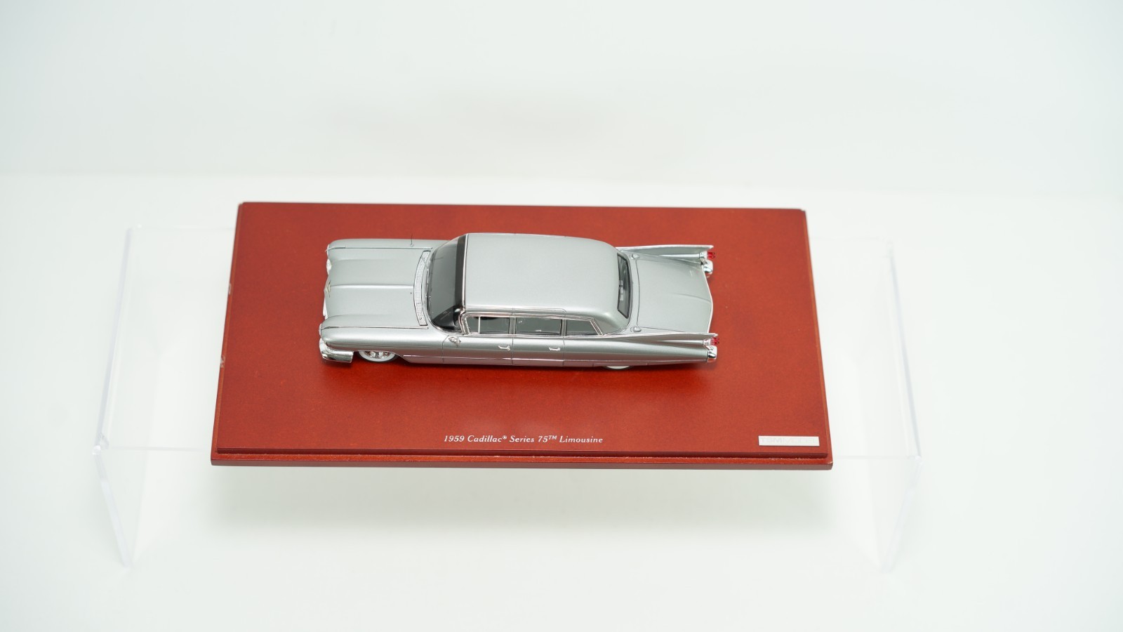 TSM Model 1/43 Diecast 1959 Cadillac Series 75 Limousine No Box B16