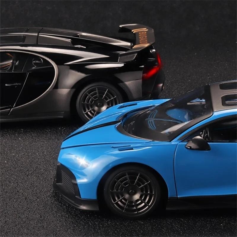 1:18 Bugatti Chiron Pur Sport Car Diecast Alloy Metal Model Collection Gift NEW
