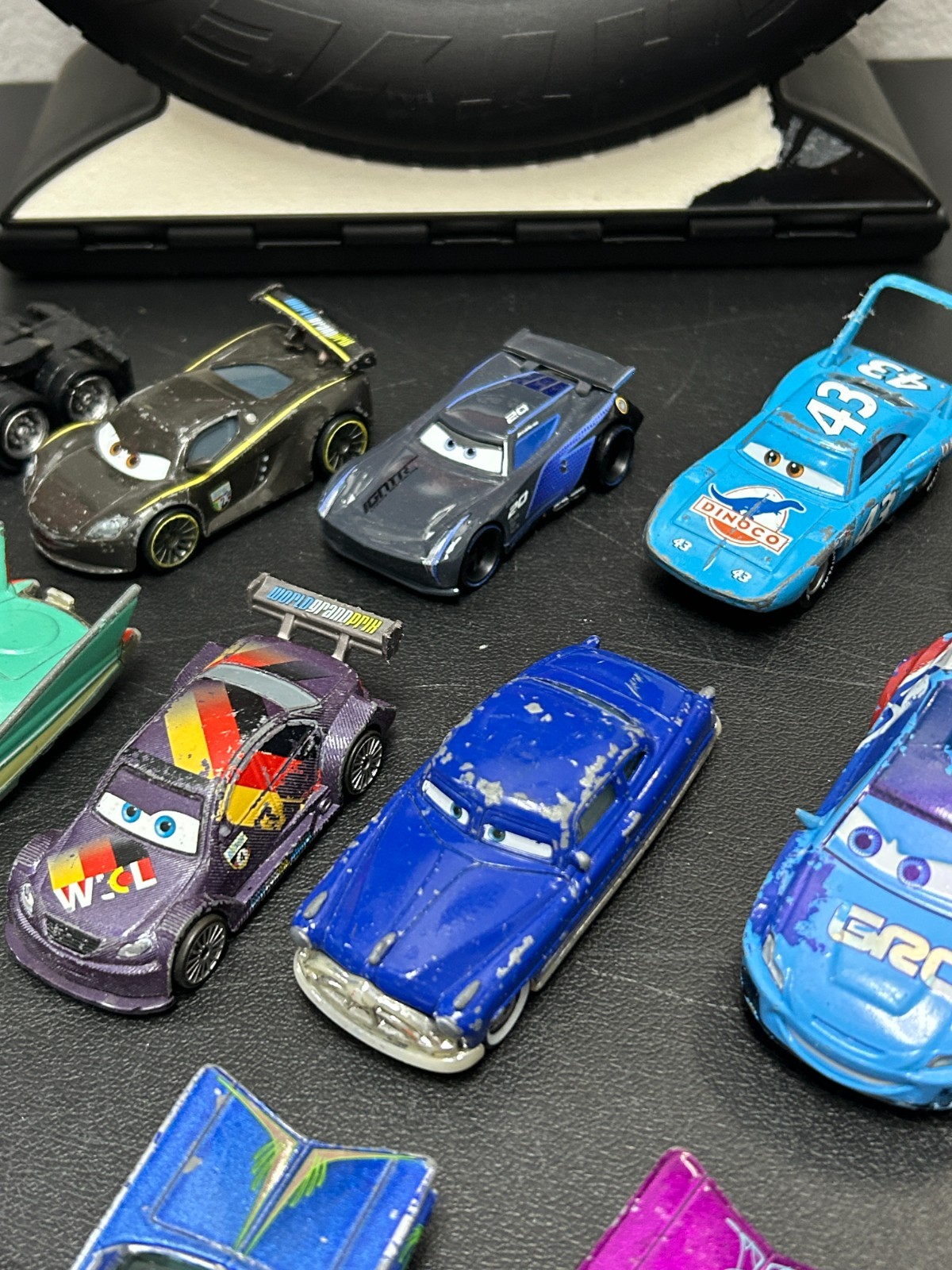 Disney Pixar Cars Diecast Lot of 15 With Tire Carrying Case Mattel Mack McQueen