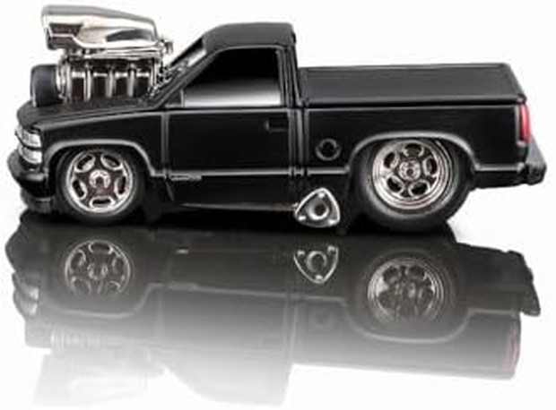 Maisto Muscle Machines Series 1/64 Chevrolet 454 SS Black Finished Product
