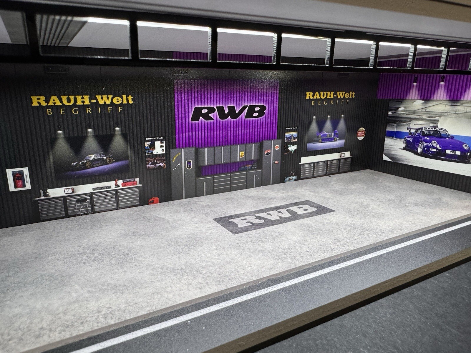 The Ultimate Porsche Diorama! For Hot Wheels 1:64 Models LED Lighting 5 LEVELS!