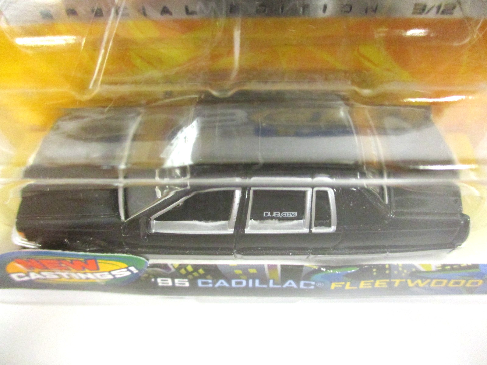 JADA – DUB CITY OLD SKOOL – 1995 CADILLAC FLEETWOOD BROUGHAM LOWRIDER – 1/64