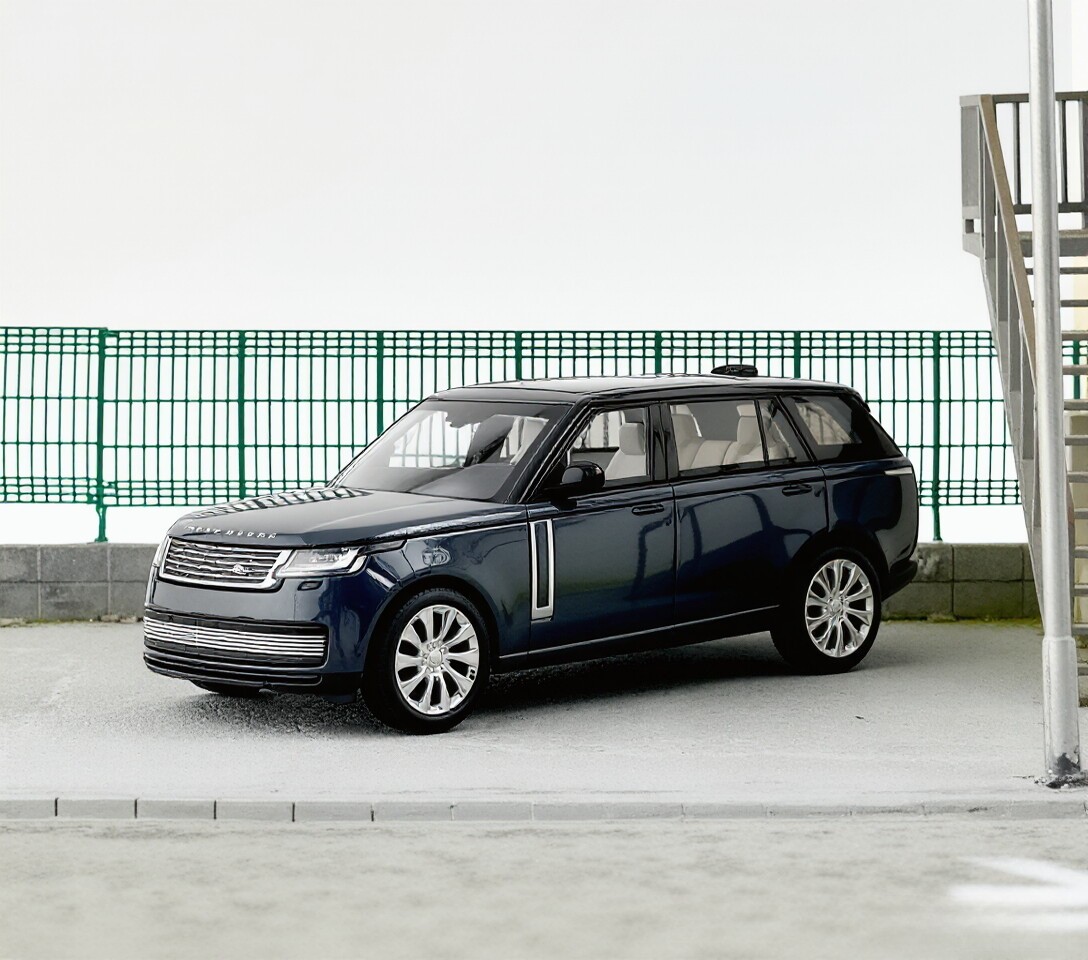 LCD 1:64 Blue 2022 Range Rover Luxury SUV Sports Model Diecast Metal Car