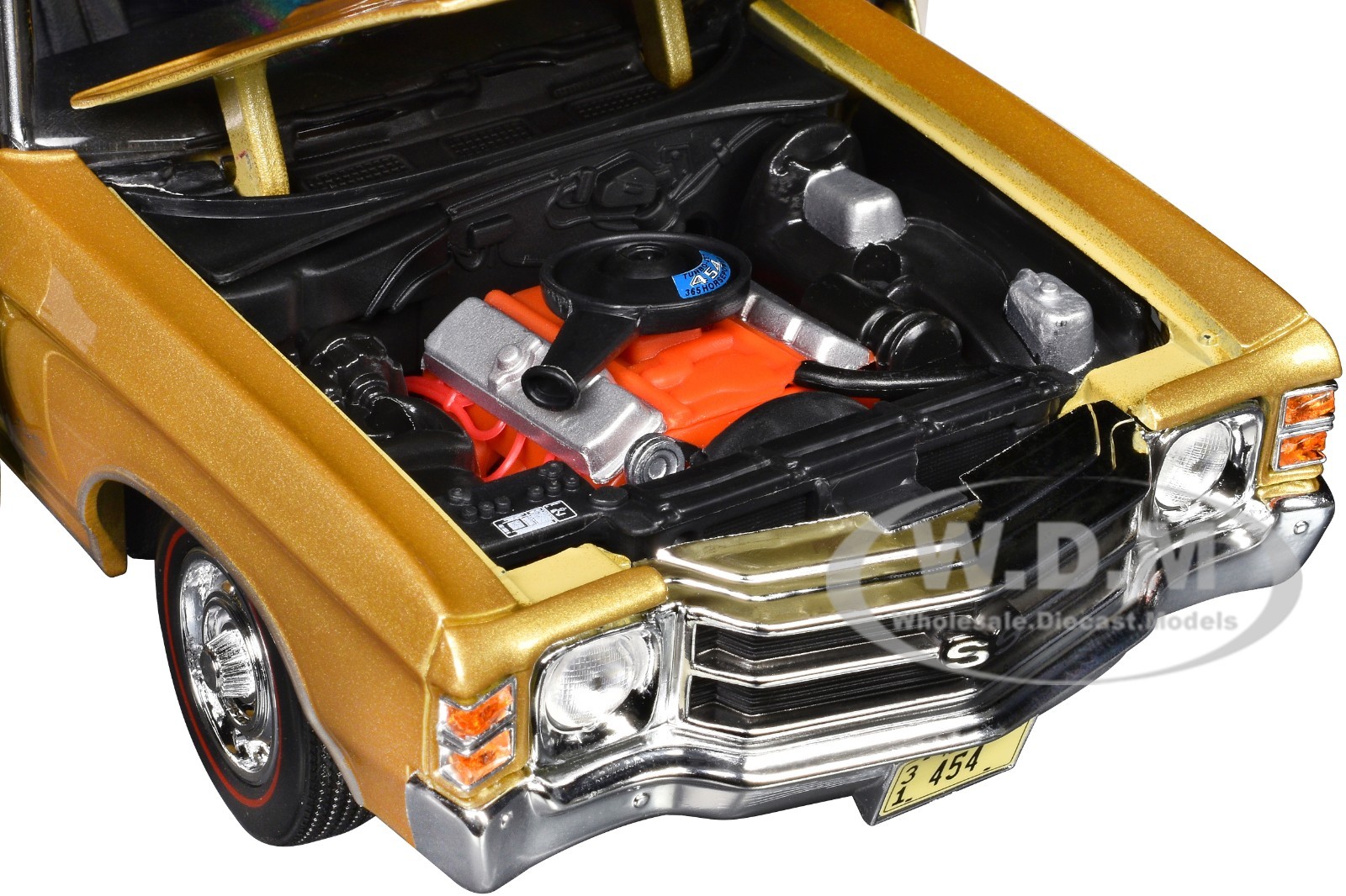 1971 CHEVROLET CHEVELLE SS 454 SPORT GOLD 1/18 DIECAST MODEL BY MAISTO 31890