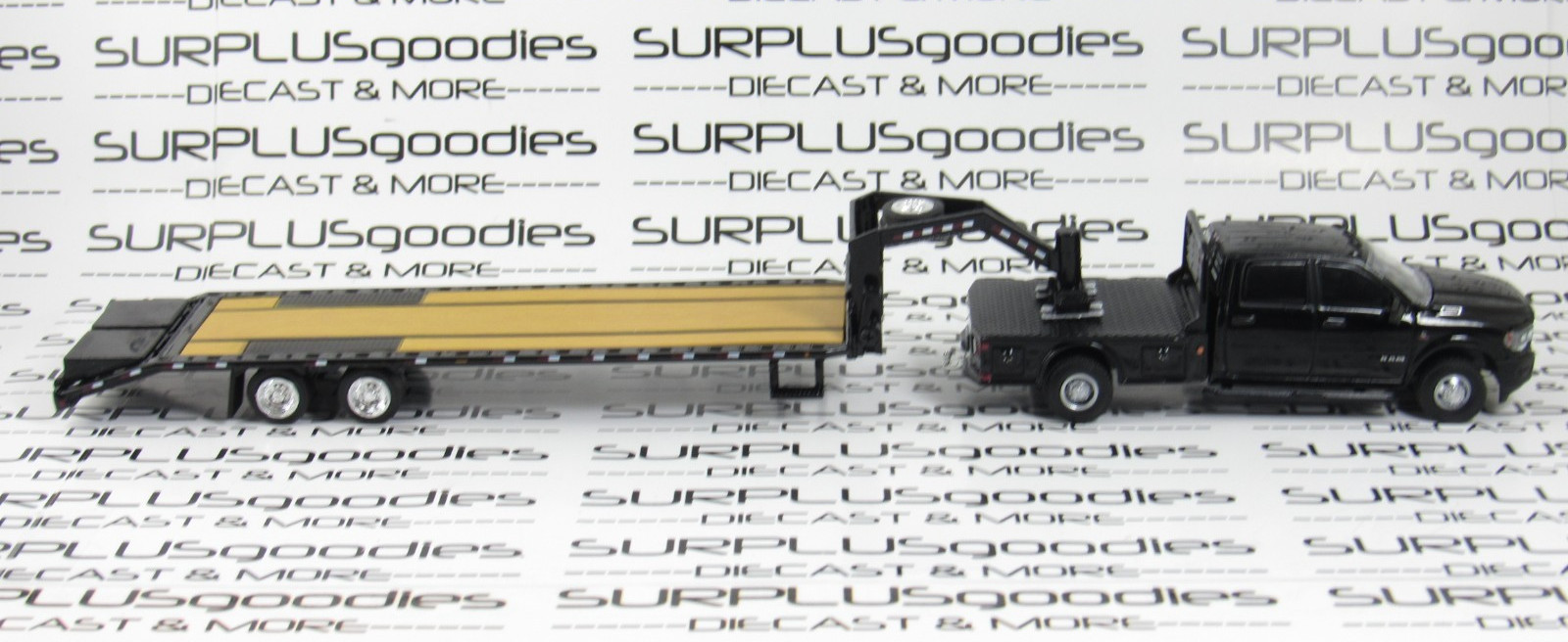 Greenlight 1:64 Black 2023 DODGE RAM 3500 Dually Flatbed w/Gooseneck Trailer