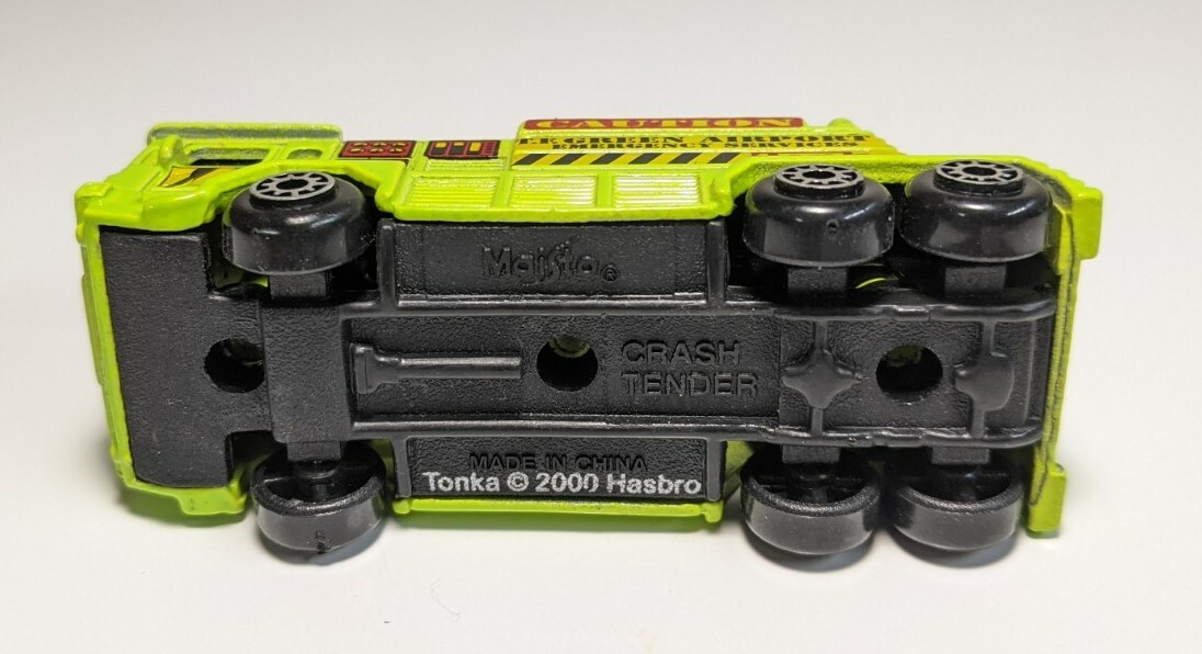 Maisto Tonka Crash Tender T.F. Green Airport Emergency DieCast Fire Truck Hasbro