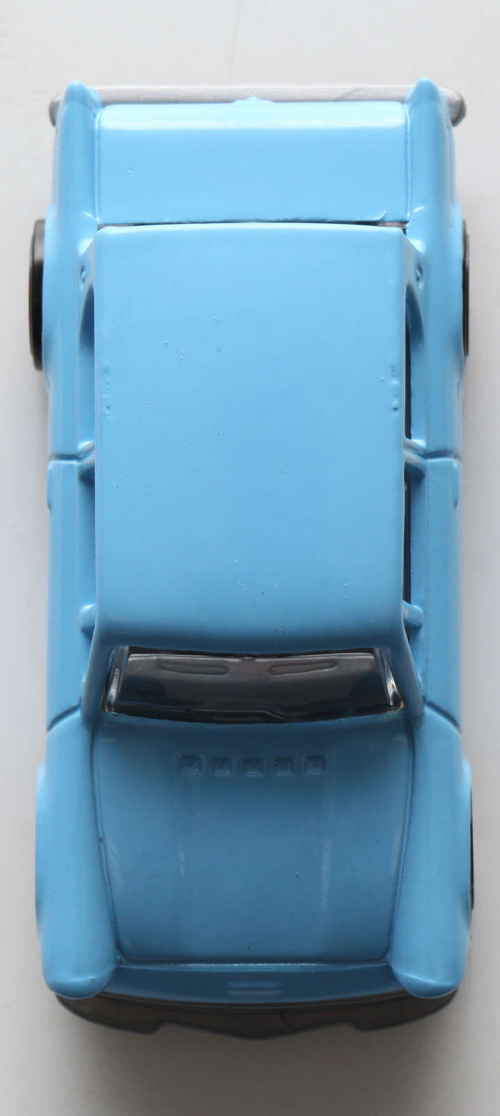 Light Blue Mattel Hot Wheels FORD ANGLIA 105e Automobile From Harry Potter