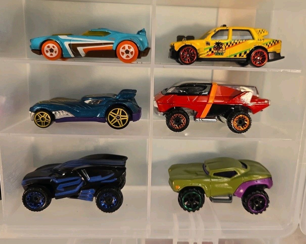 Lot of 20 Loose Hot Wheels Various Vehicles Cars #45