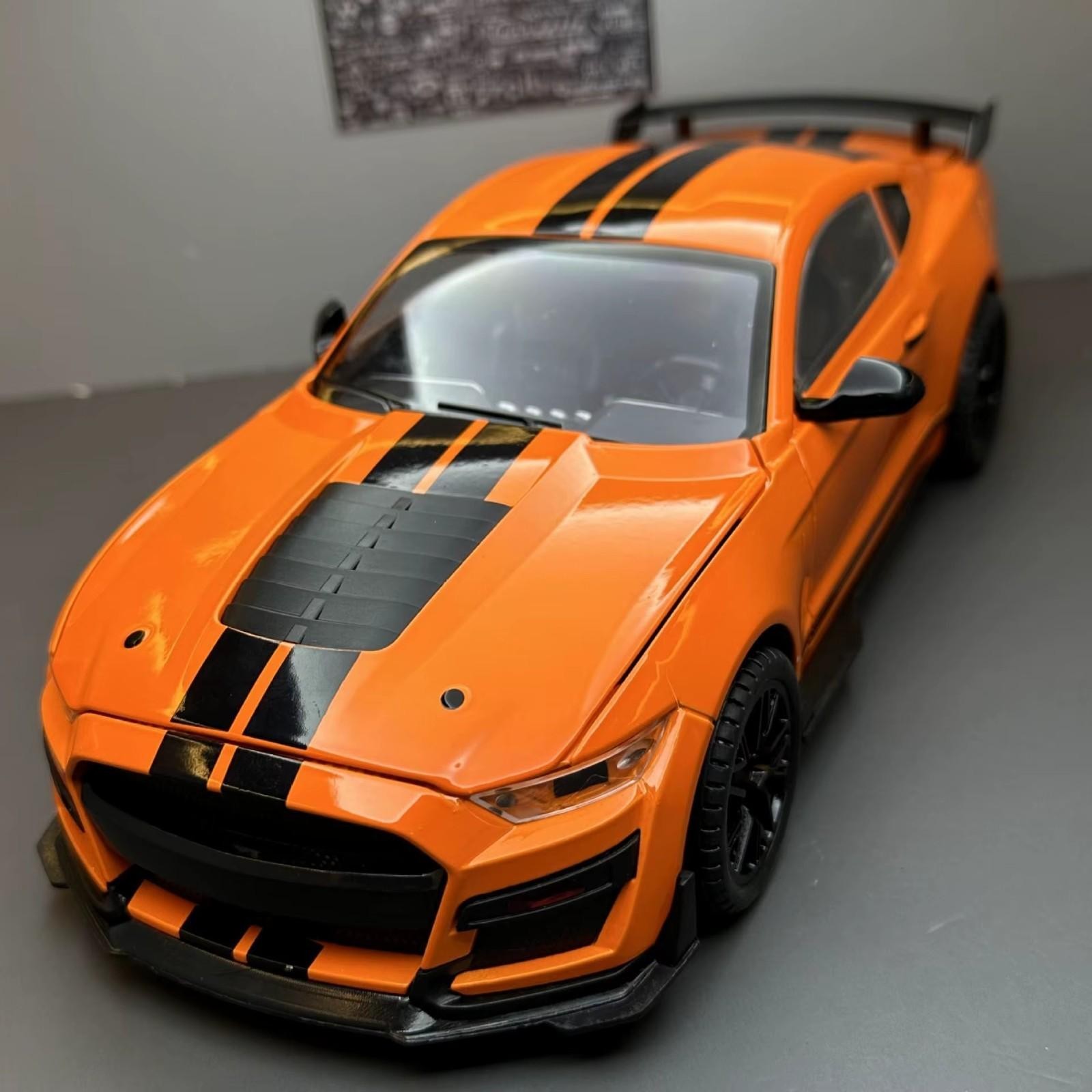 NEW 1:18 FORD Mustang GT500 Diecast Alloy Metal Car Model Collectable Toy NEW