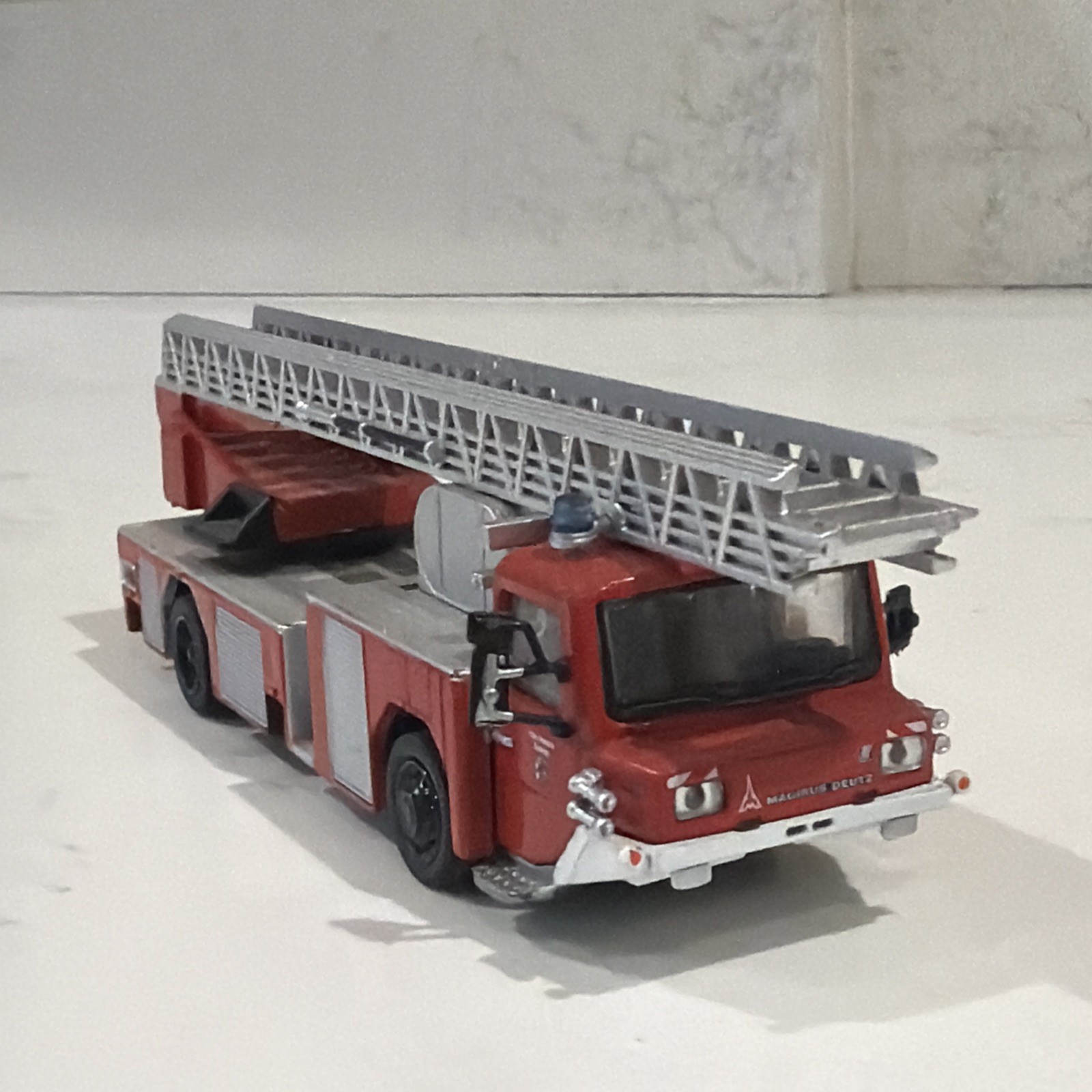 DLK 23-12 Iveco Magirus Fire Brigade Truck/Lorry Model Toy Diecast DeAgostini