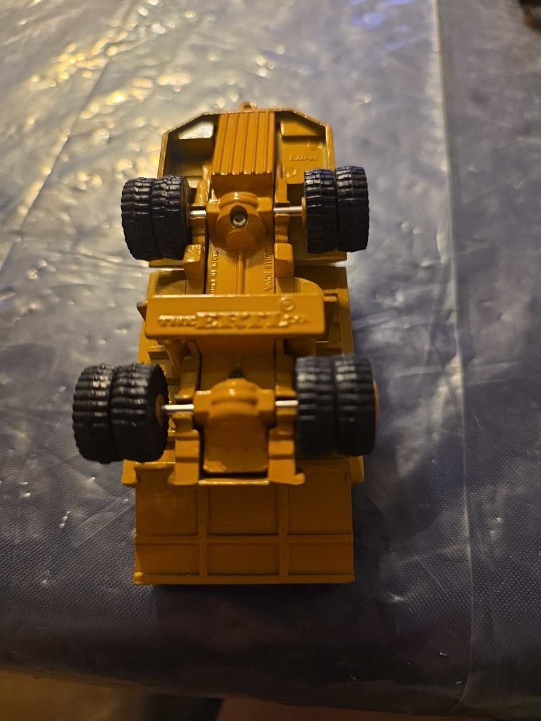 ERTL Lot of 4 Construction Vehicles + A Hot Wheels Bulldozer & Cat Truck Free Sh