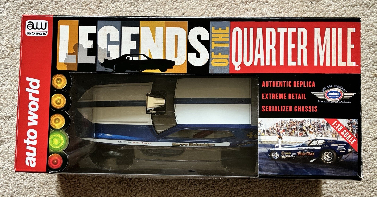 auto world 1/18 legends