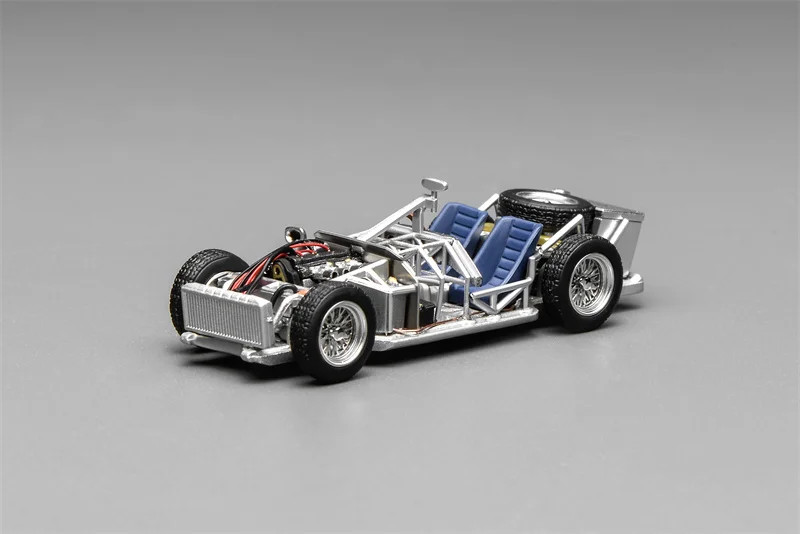 MOTORHELIX 1:64 Spaceframe w/ Engine Diecast Model Car