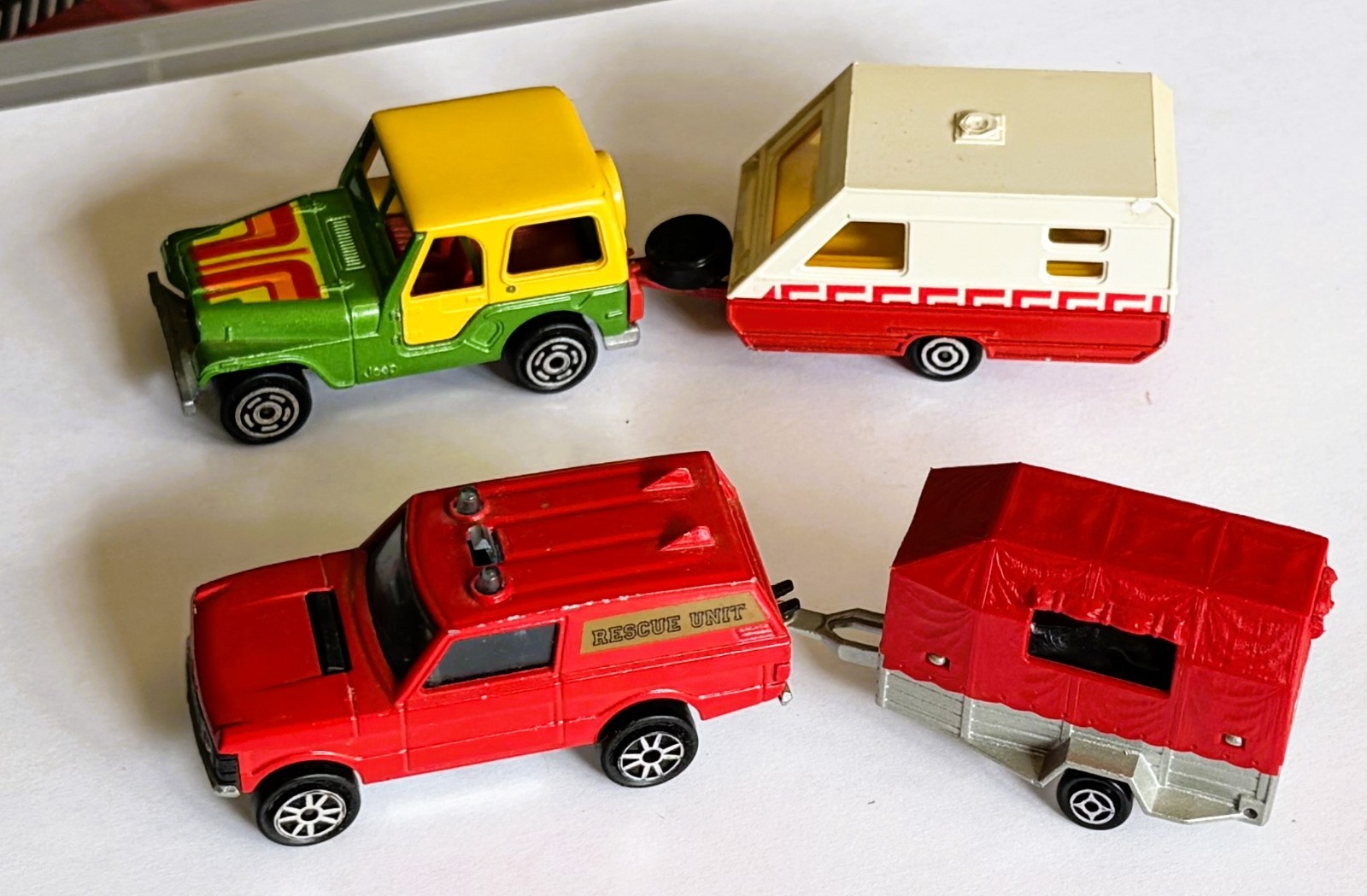 Majorette Range Rover, Jeep, Horse Trailer & Caravane Trailer LOT OF 4