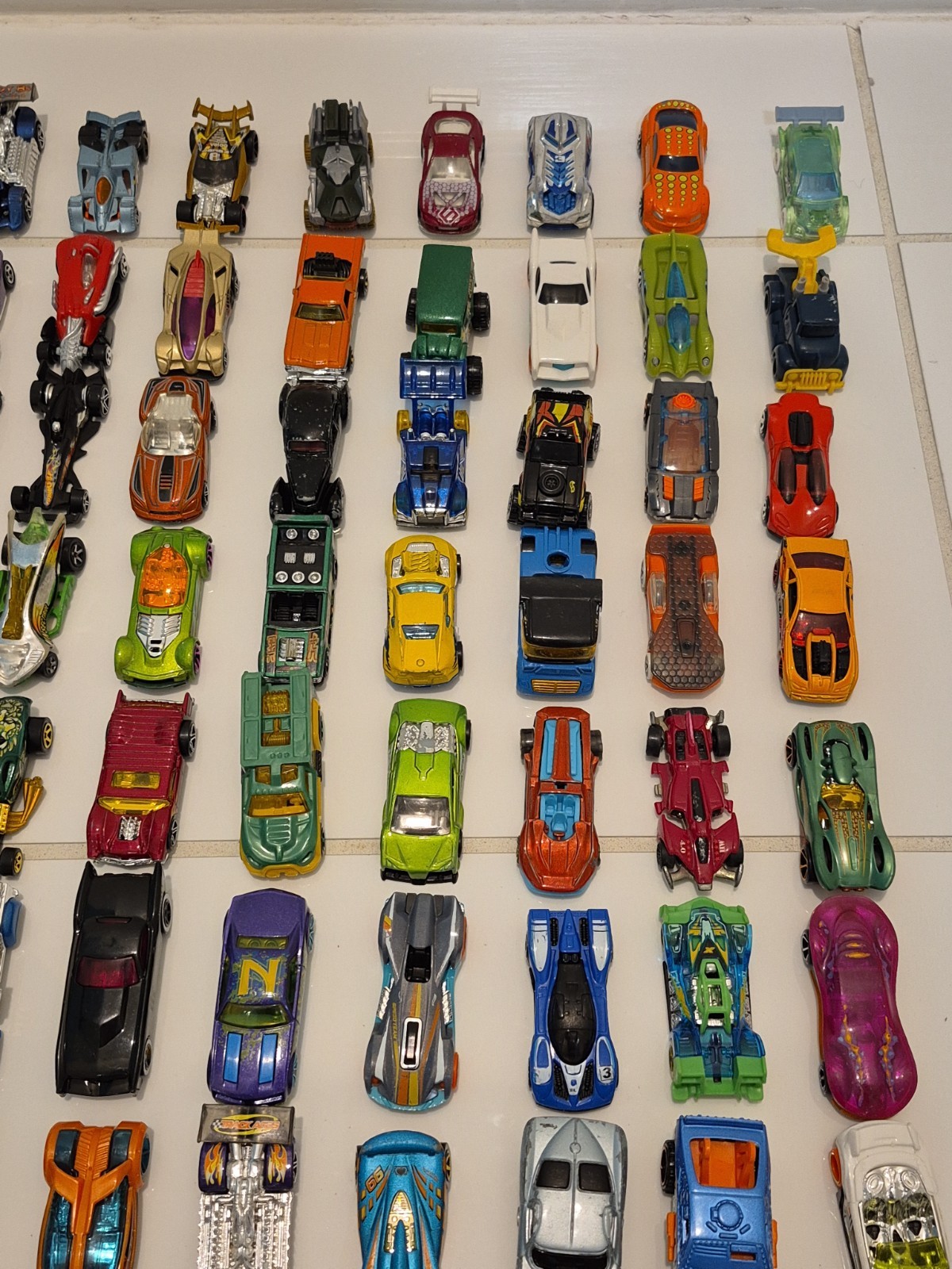 Lot of 100 Hot Wheels Cars: Loose, Variety of Years, Fantasy Castings #5