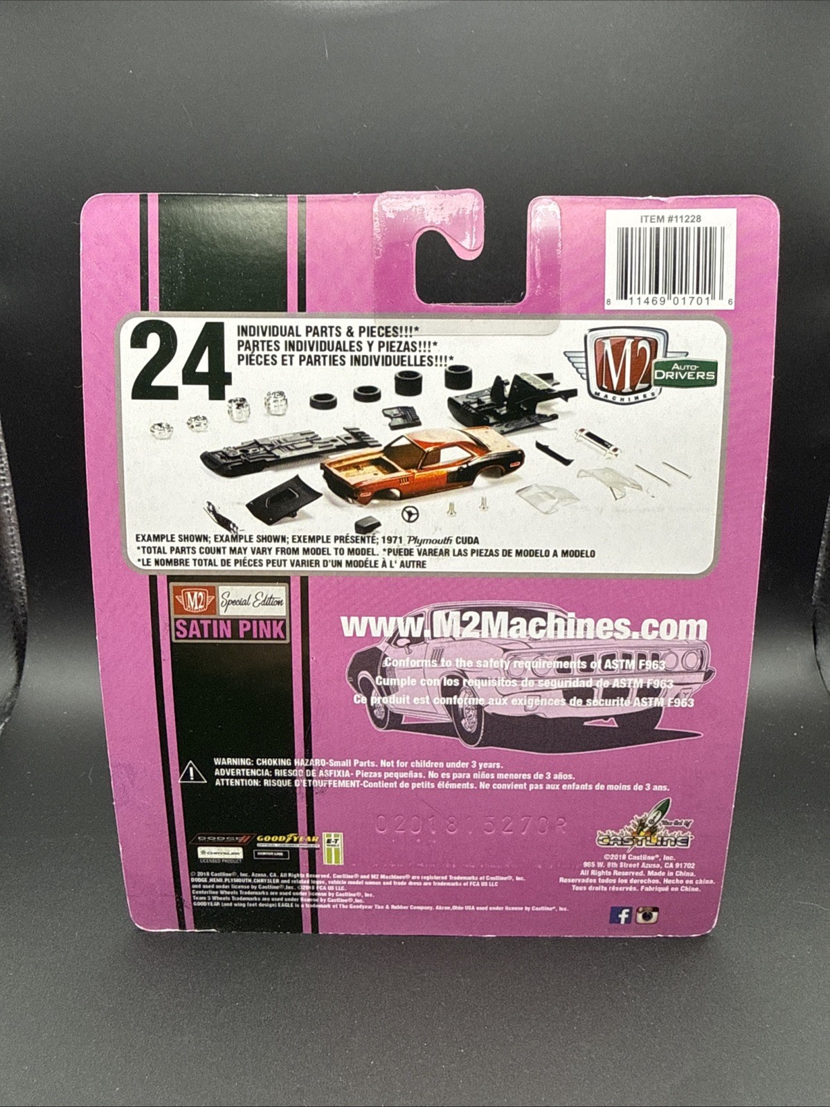 M2 Auto Drivers Satin Pink 1969 Plymouth Road Runner Chase