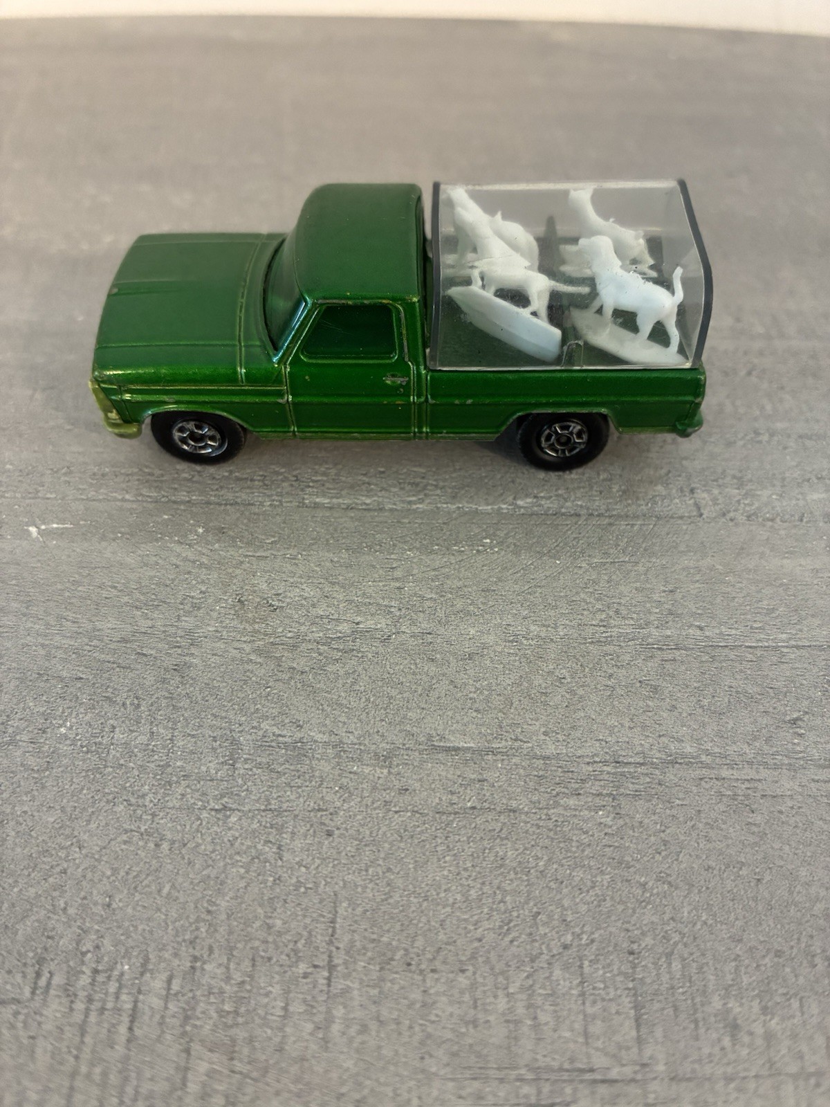 Matchbox Lesney Superfast 50 Green Kennel Truck With Dogs