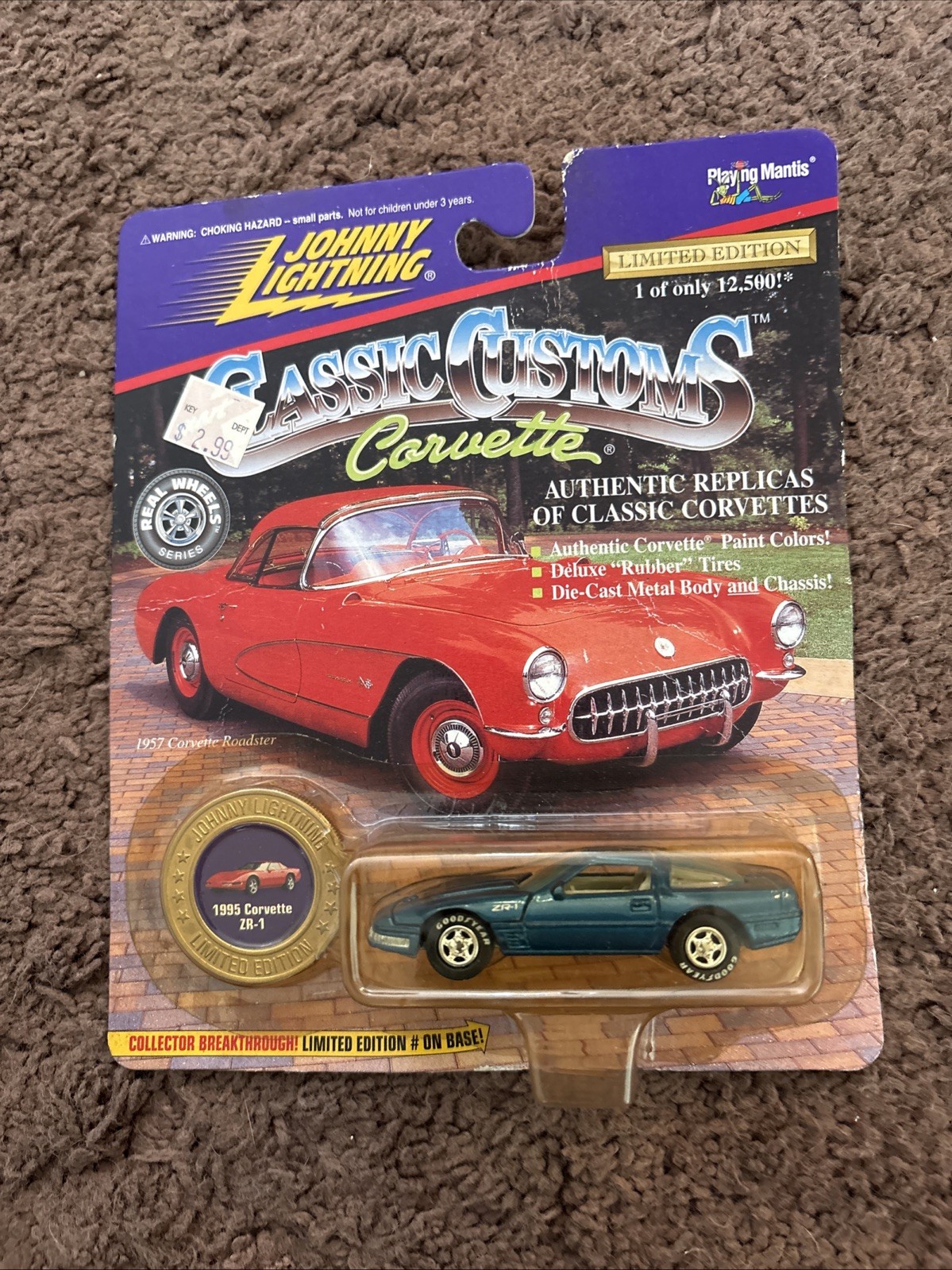 Rare Johnny Lightning 1995 Chevrolet Corvette ZR-1 WHITE LIGHTNING Chase J-38