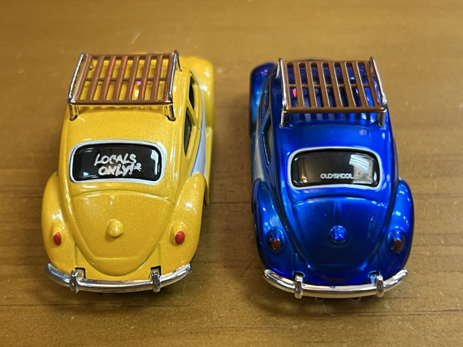 Jada 1:43 Scale? Diecast VW Beetle Cars a Blue and a Yellow 3″