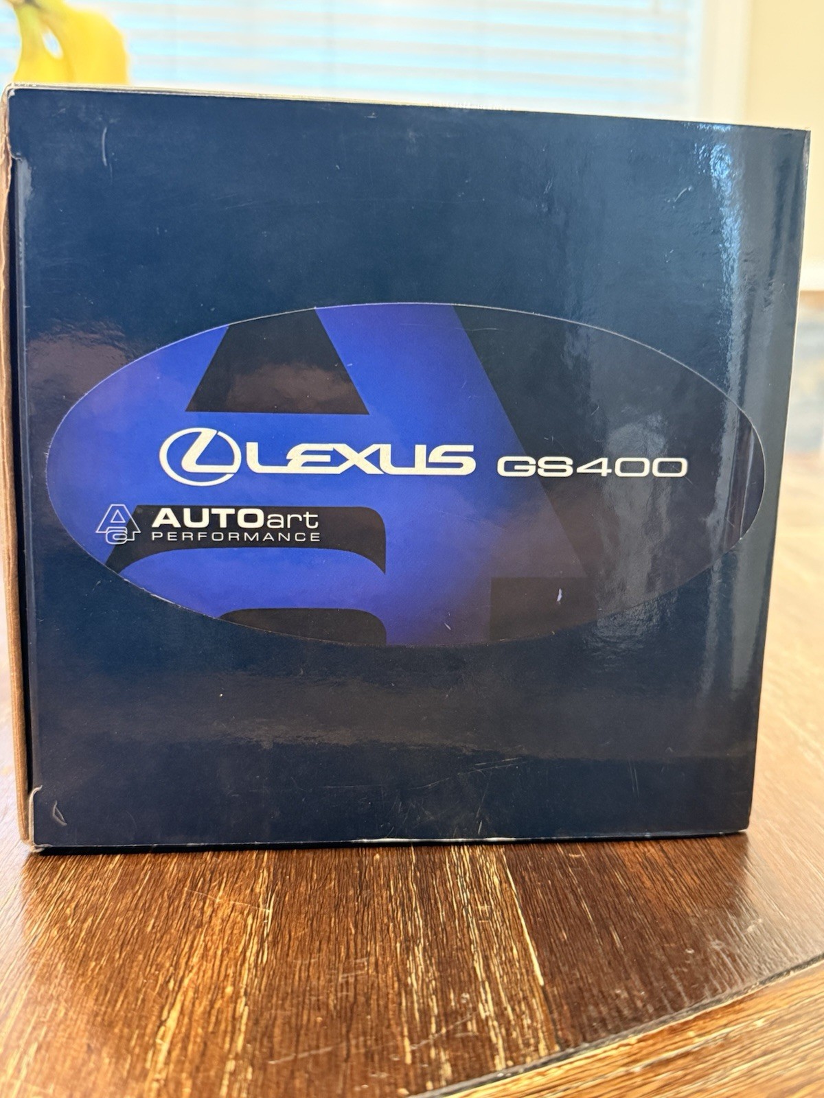 auto art 1:18 diecast Lexus GS400 Silver Model Damage Box