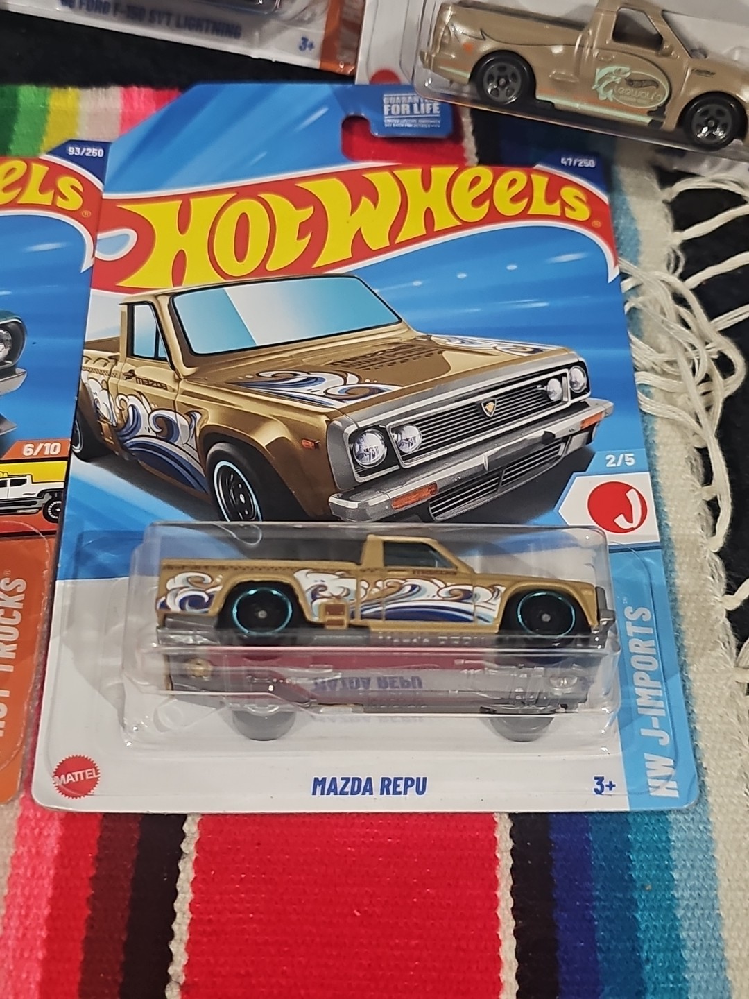 Hot Wheels Lot Of 14 Trucks And 2 Blazer