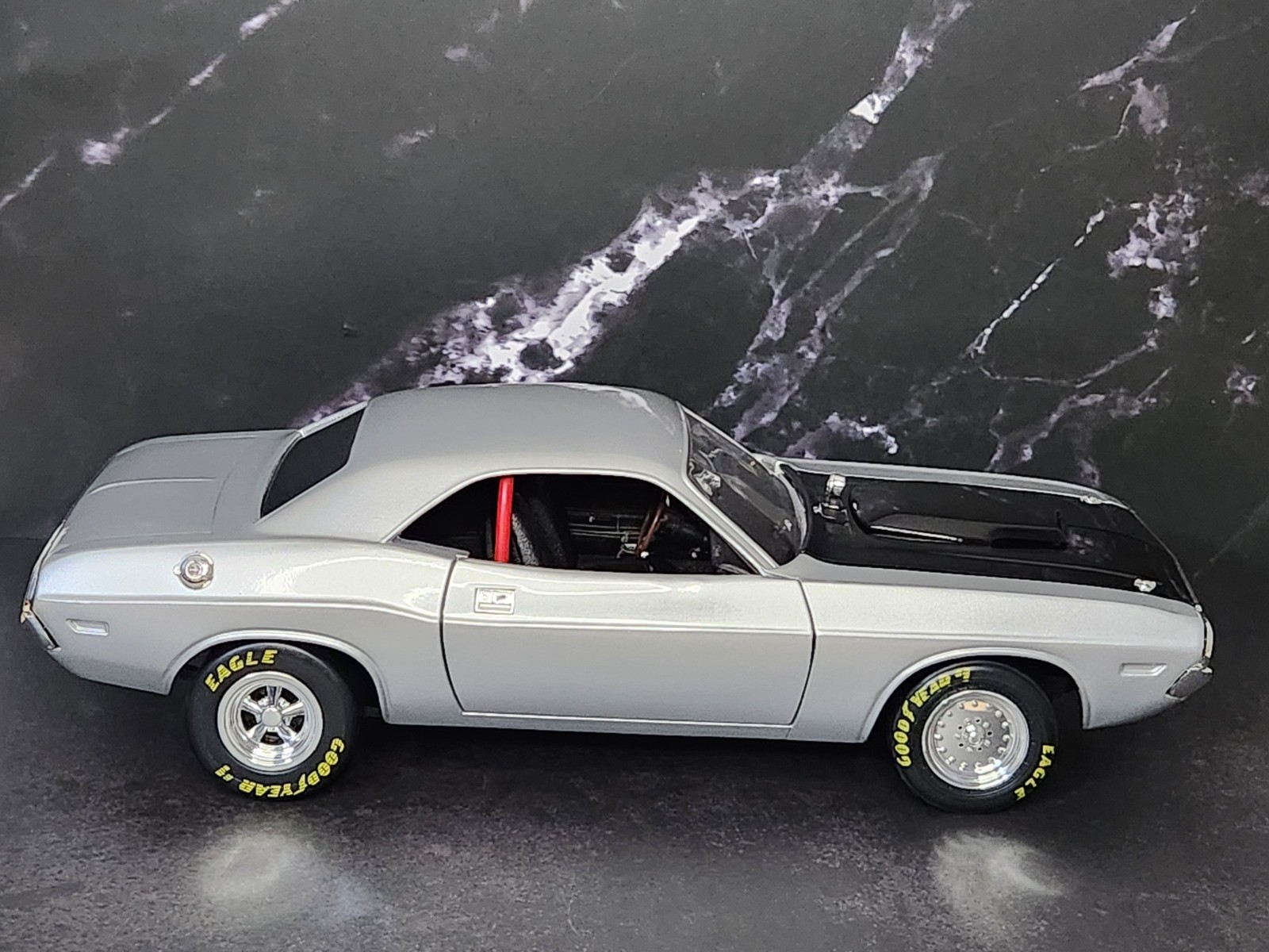 1/18 ERTL 1970 CHALLENGER-CUSTOM BUILT-READ DESCRIPTION FULLY!!