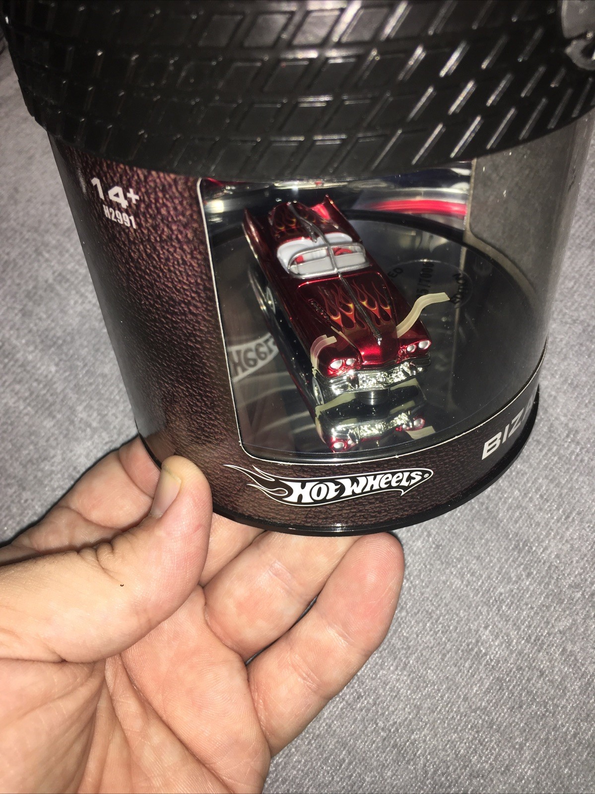 Hot Wheels Bizarro Oil Can Kool & Kustom Series Red Bizarro