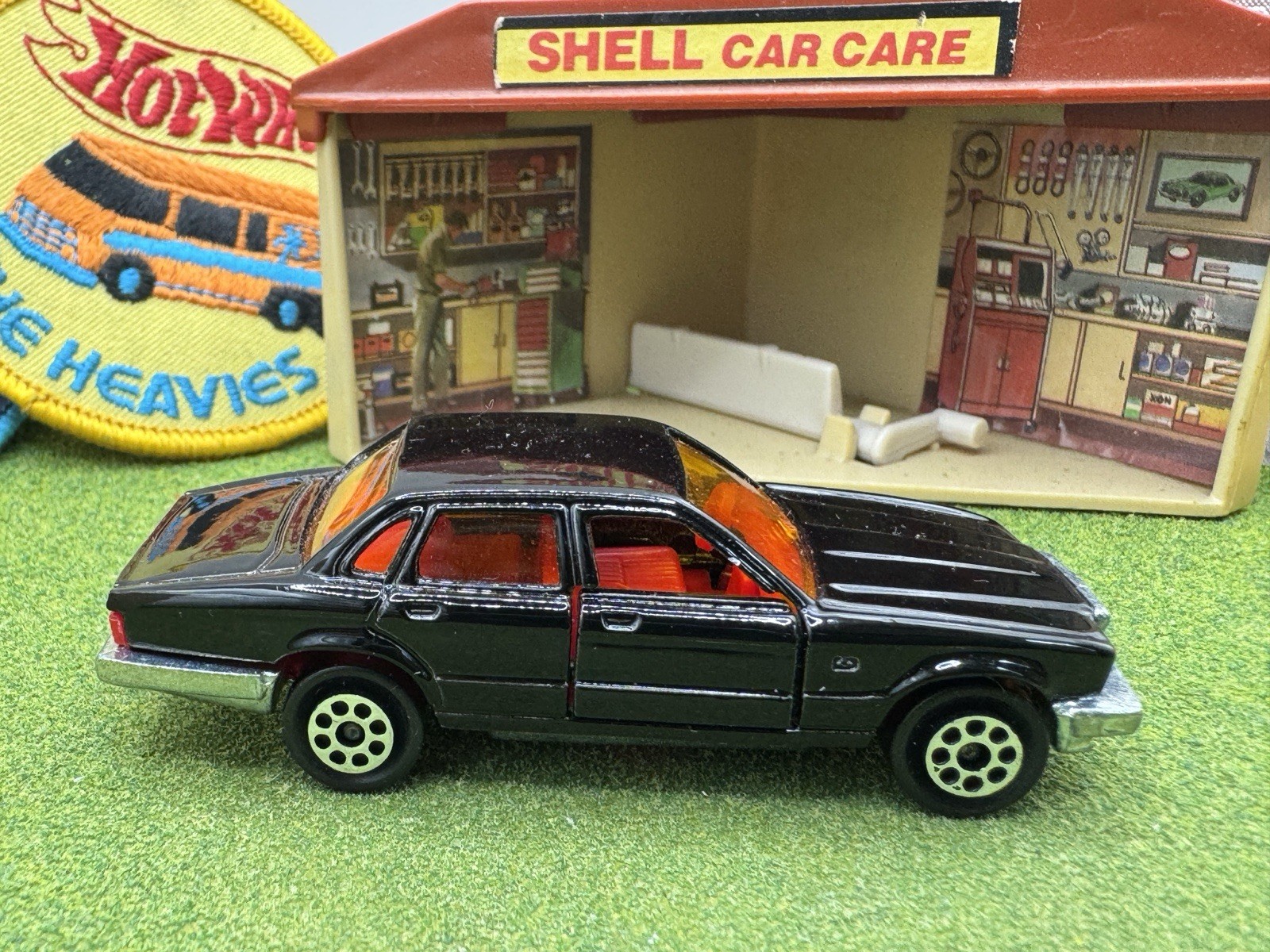 Majorette Jaguar XJ6 Dark Green Metallic No. 293 Diecast Car