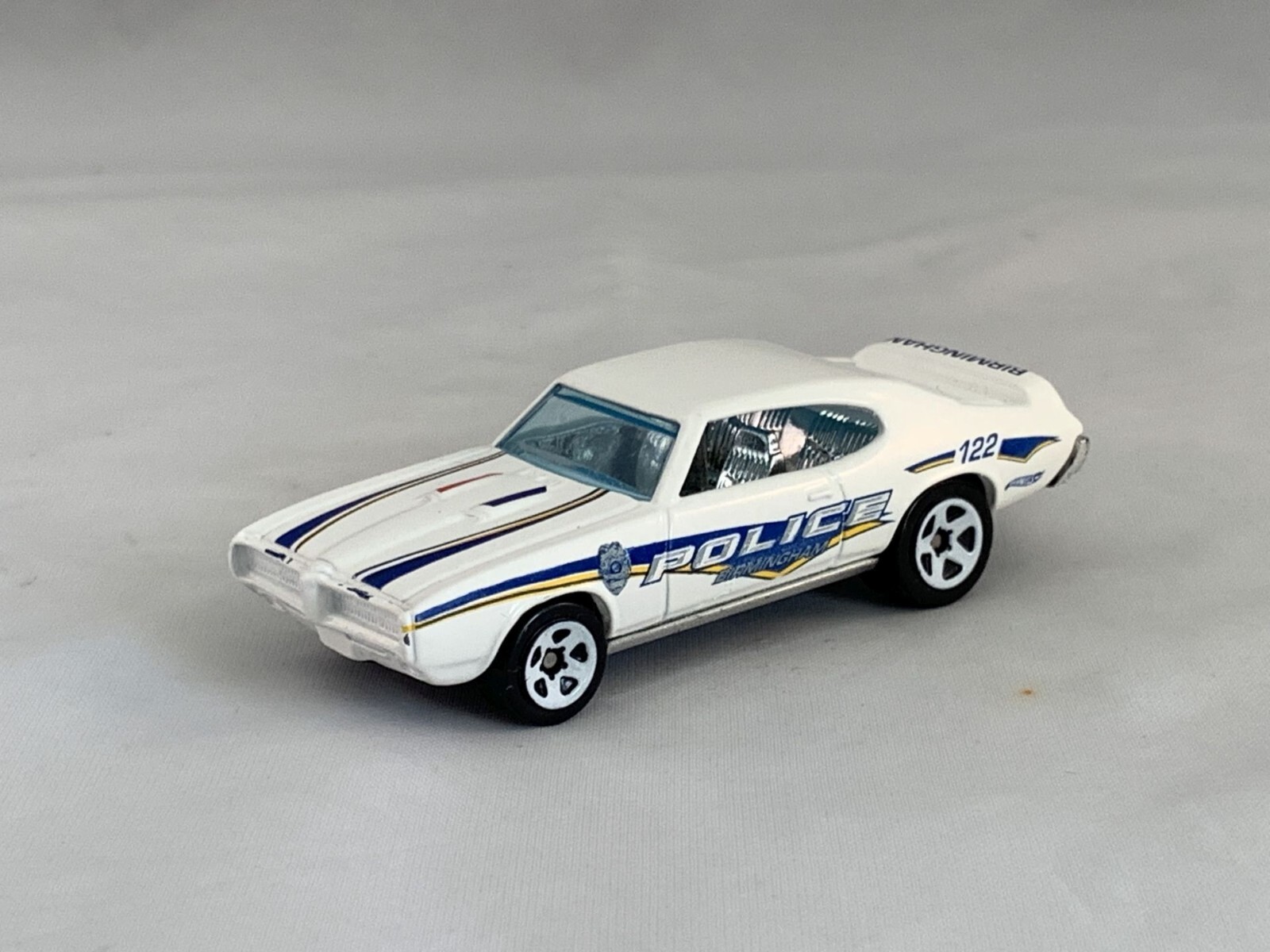 Hot Wheels 1969 Pontiac GTO Judge 2012 Main Street Police Dept White 5SPs