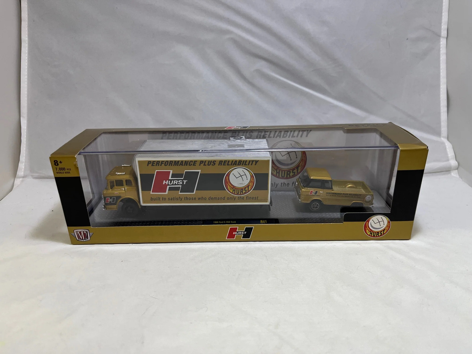 # 01146 – M2 Machines Hurst Ford Truck Set – Damaged Package – 1 Pc.