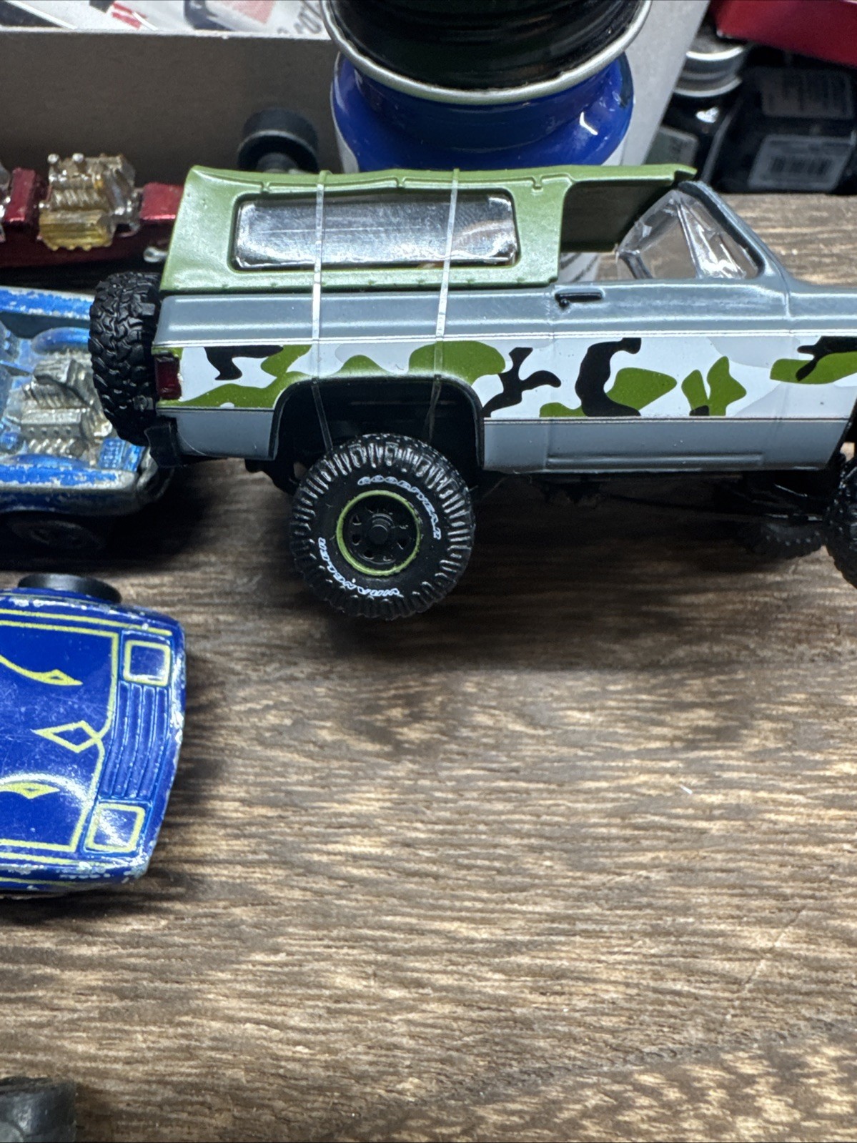 M2 MACHINES 1973 GMC JIMMY SIERRA 4X4 – Removable Top – LOOSE – 1/64