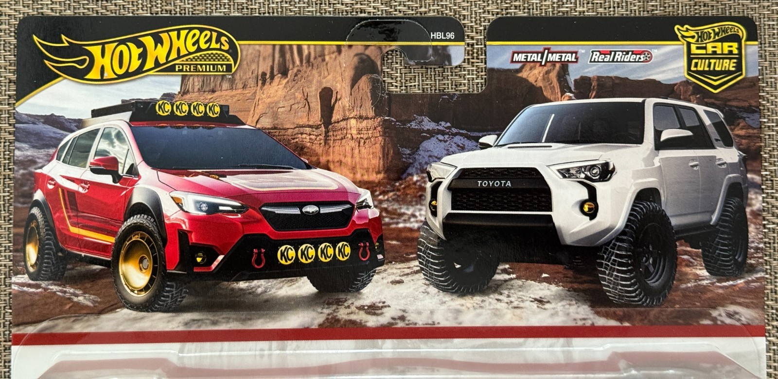 2025 Hot Wheels 2 pack Subaru Crosstrek , 2018 Toyota 4Runner , Free shipping !