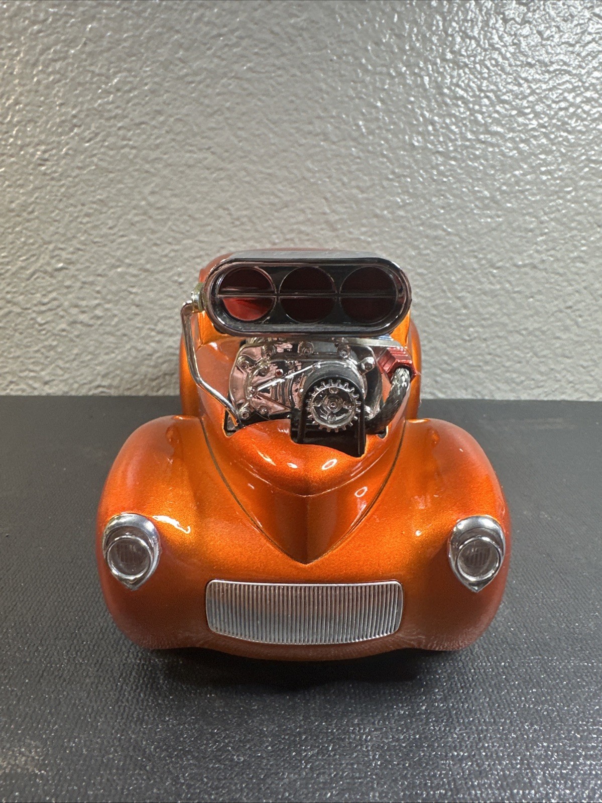 MUSCLE MACHINES 1941 WILLYS COUPE Burnt Orange /Copper 1:18 2001 Funline