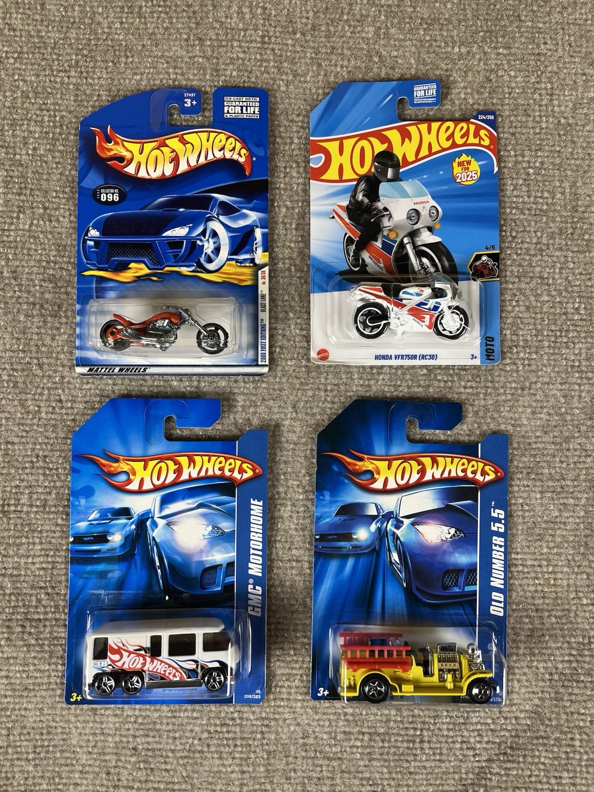 Box with #45 cars (Hotwheels)🔥details in the description Cmattel#