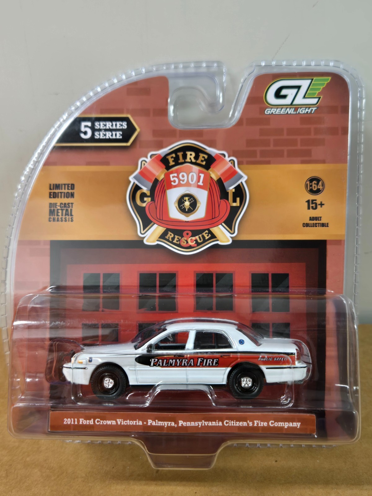 Greenlight 1/64th Palmyra, Pennsylvania Fire Department 2011 Ford Crown Victoria