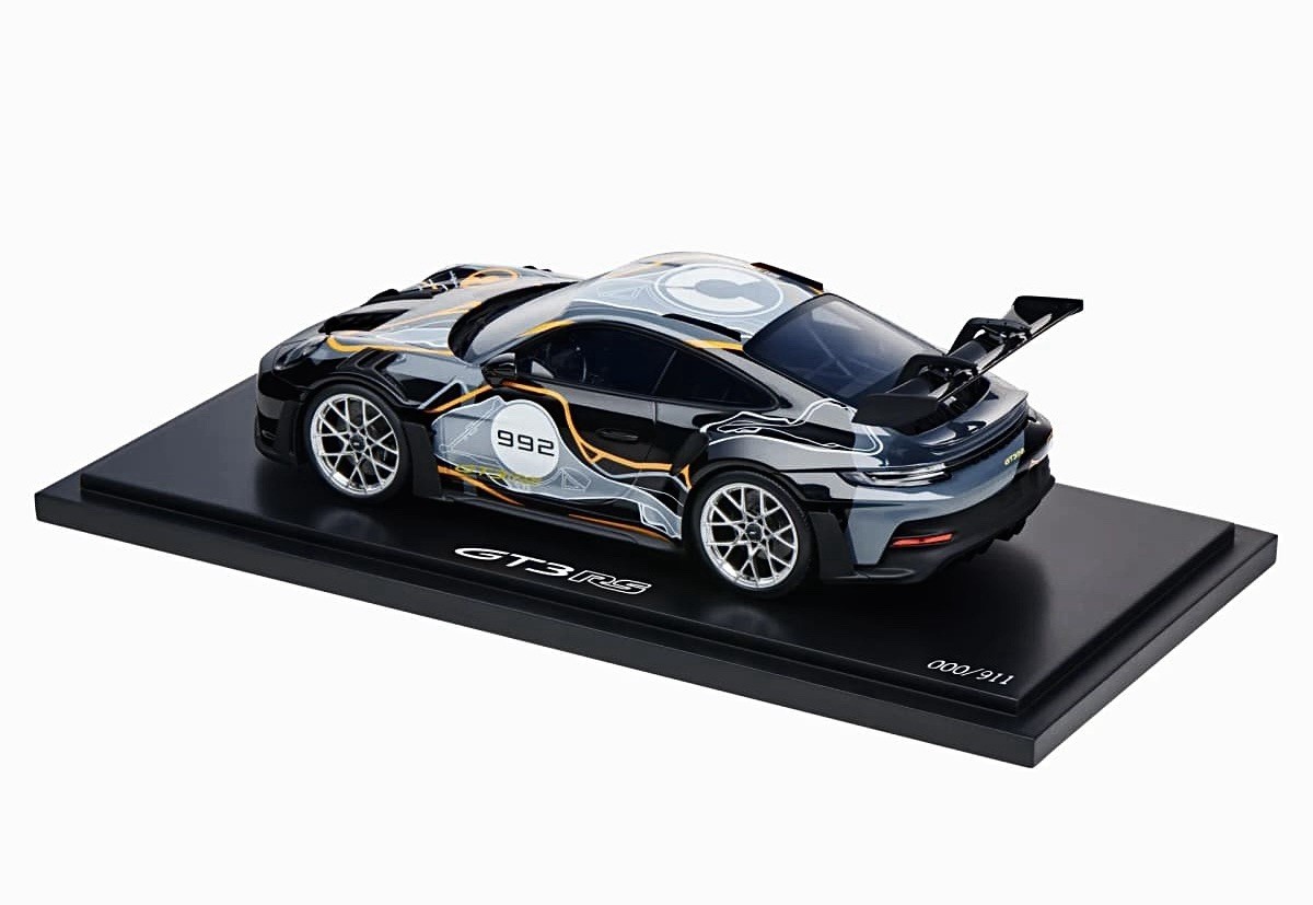 1:18 SPARK PORSCHE 911 GT3 RS 992 BLACK NO BBR D&G MR AMALGAM PEAKO H&H 669/911