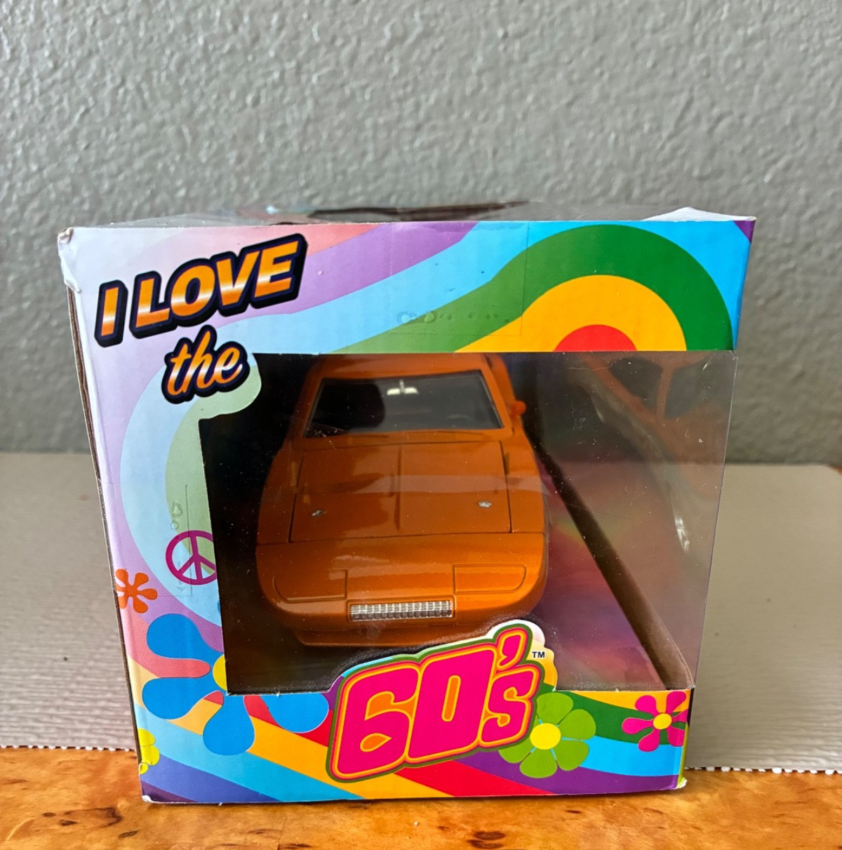 Jada Toys 1/24 Scale Die-Cast Model 1969 Dodge Charger Daytona