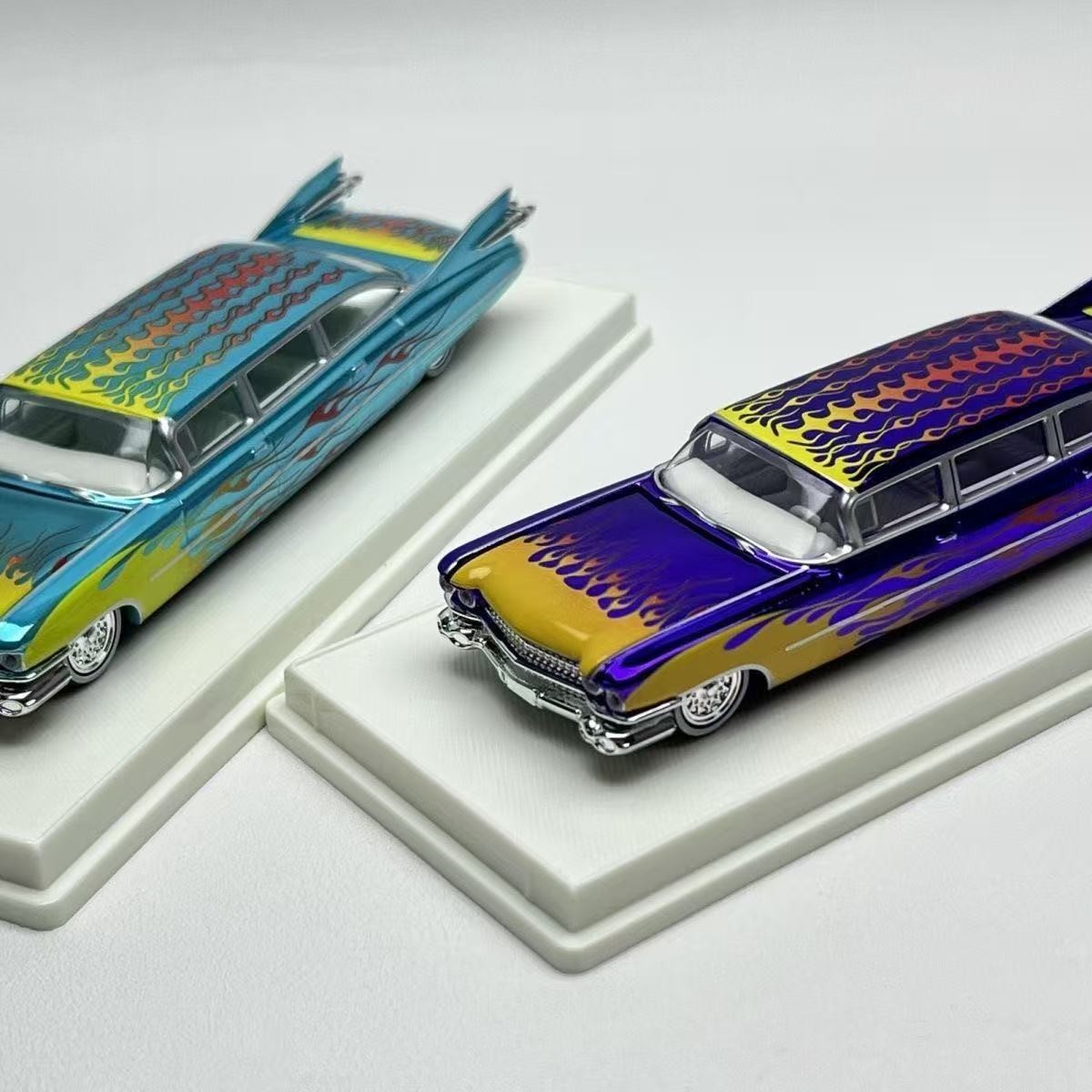 1/64 Mechanic 1959 Cadillac Series 62 limousine Flame Diecast Model