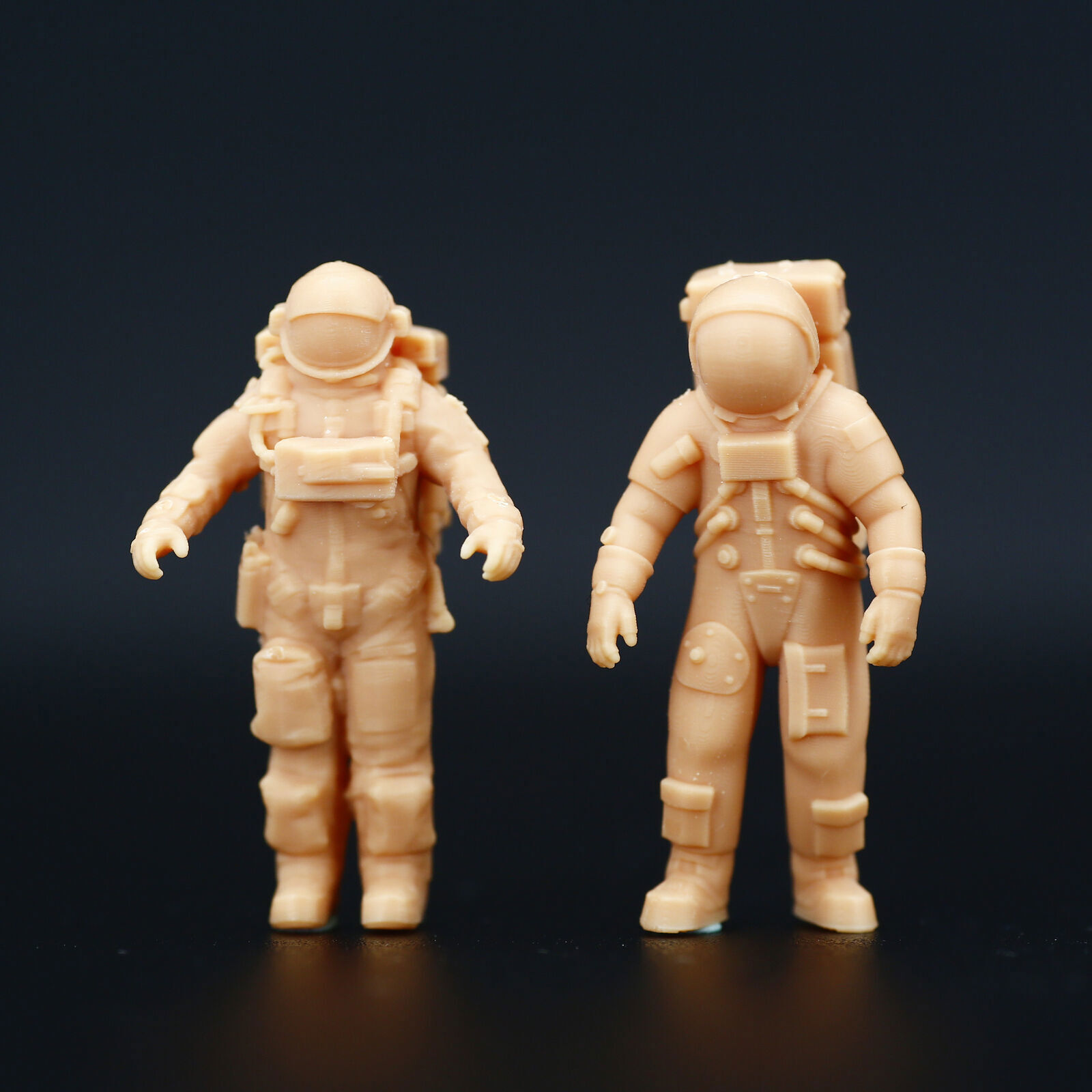 1/43 Astronaut Man Scene Props Mini Figure Model Fit Cars Vehicles Toy Unpainted