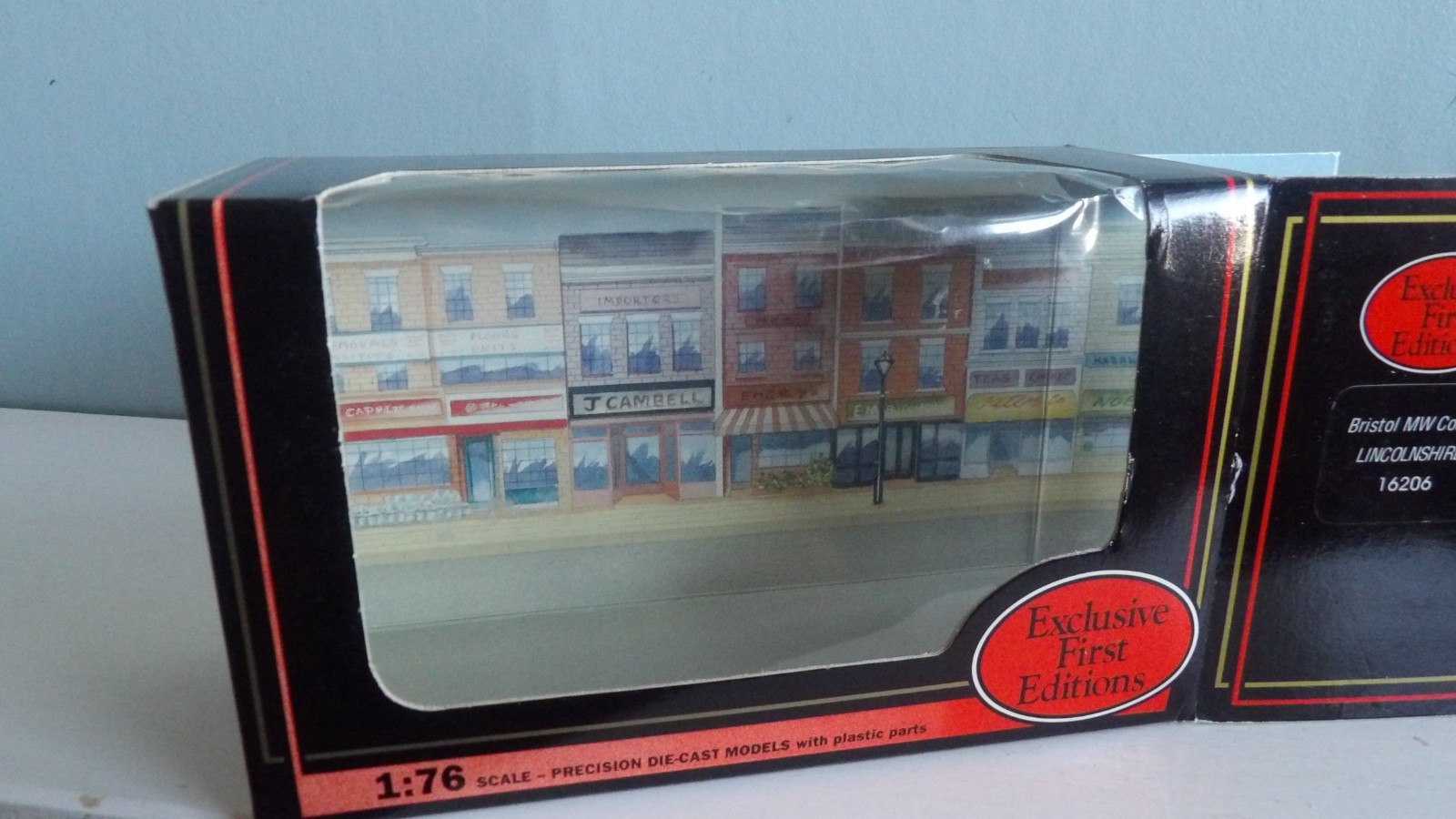 GILBOW E.F.E 16206 LINCOLNSHIRE ROAD CAR CO BRISTOL MW ECW COACH BOXED.
