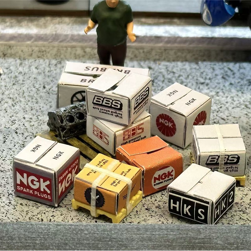 Diorama 1/64 Car Garage Props Repair Workshop Box Model Scene Display Accessory
