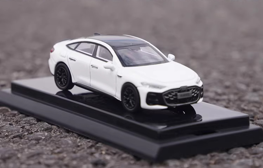 Original 1/64 Scale Shanghai AUDI A5L Diecast Alloy Model Car 3 Colors Gifts Toy