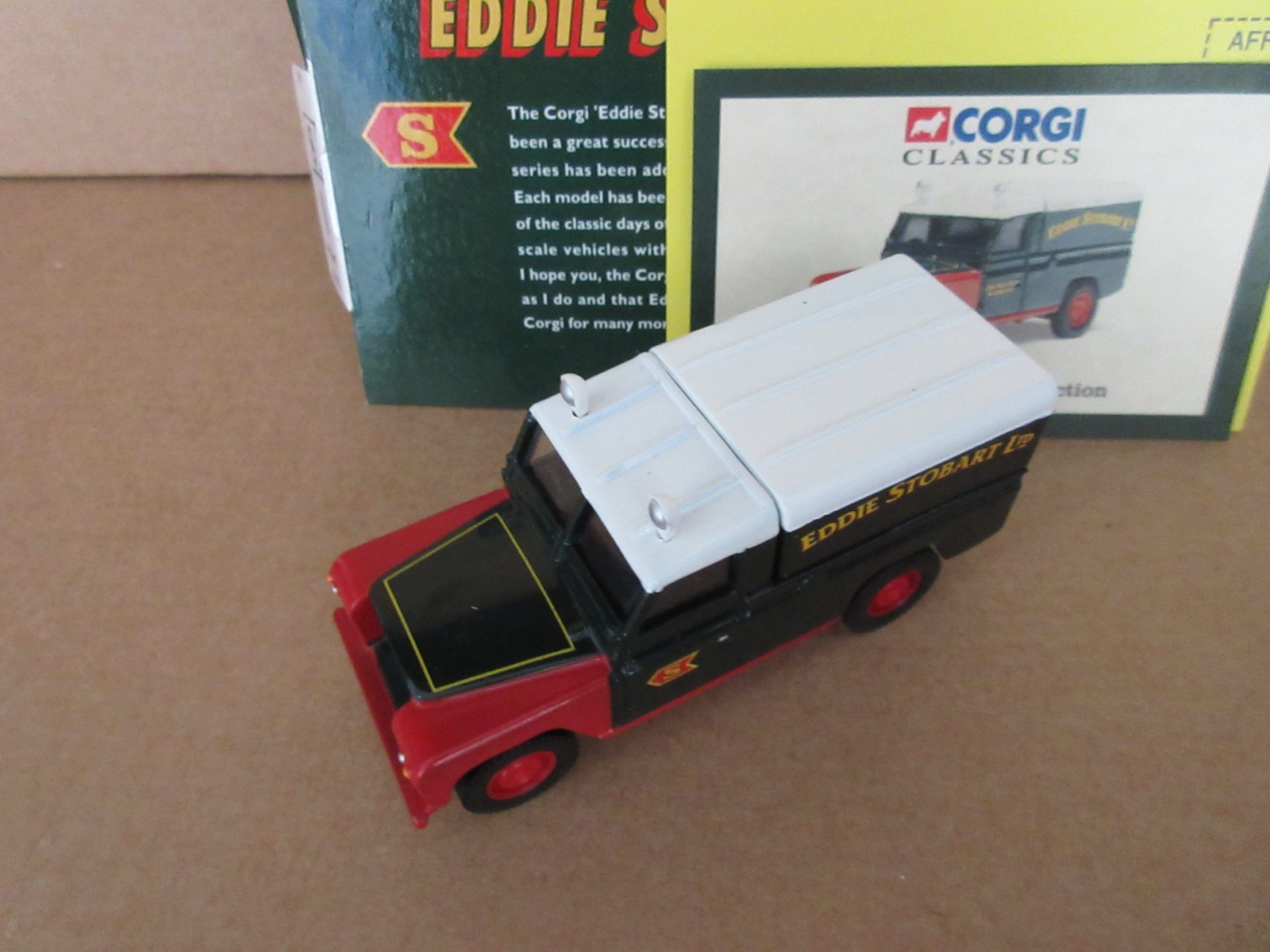 CORGI 1:43 LAND ROVER – EDDIE STOBART LIMITED 07402 EDDIE STOBART COLLECTABLES