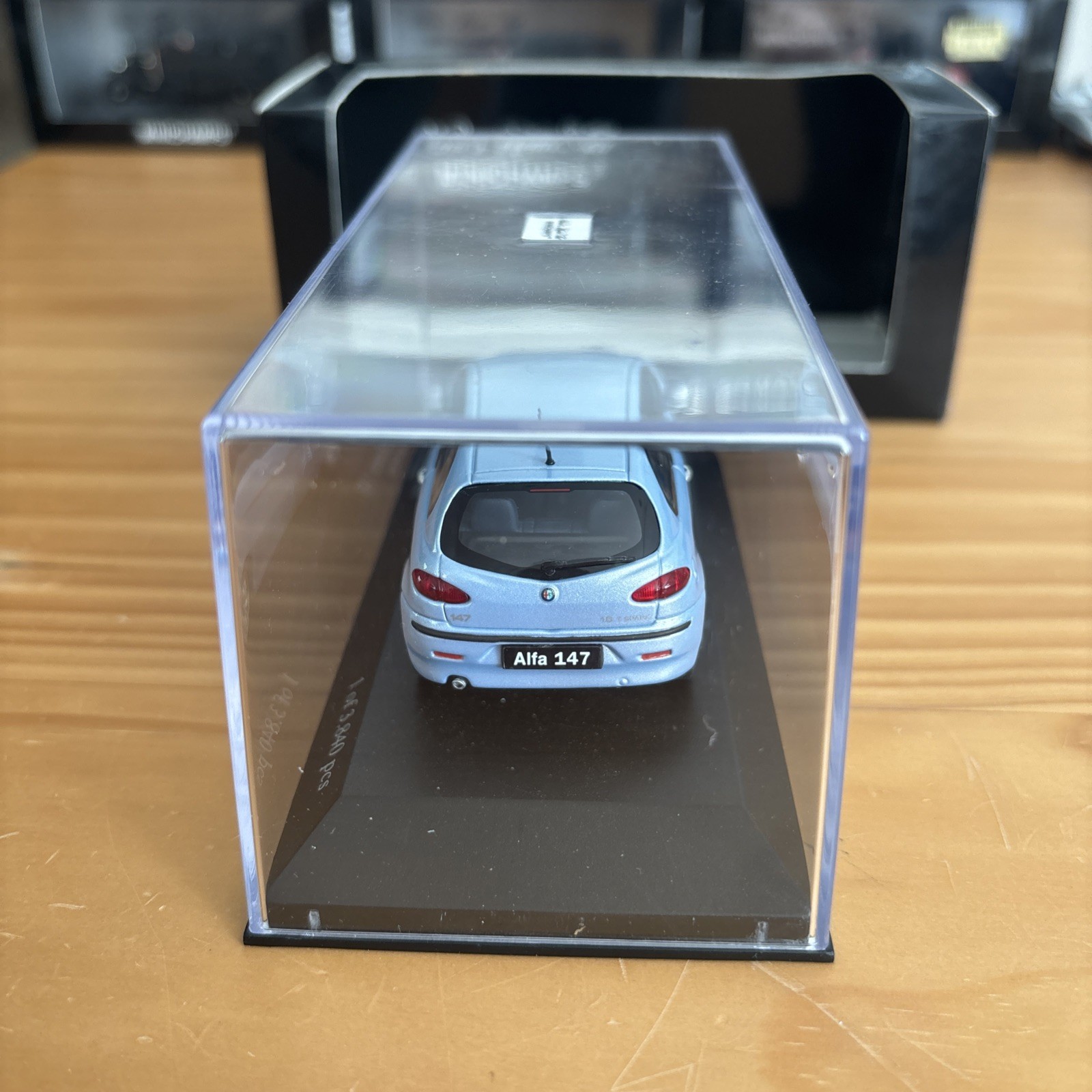 1:43 Minichamps Alfa Romeo 147 Azzuro Nuvola 2001 Light Blue Metallic 120001