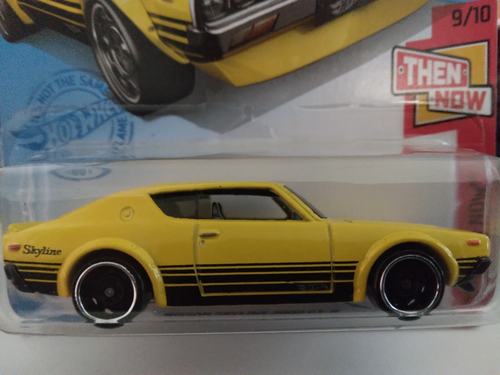 HOT WHEELS 2021-180 THEN and NOW NISSAN SKYLINE 2000 GT-R 9/10 YELLOW DD/8