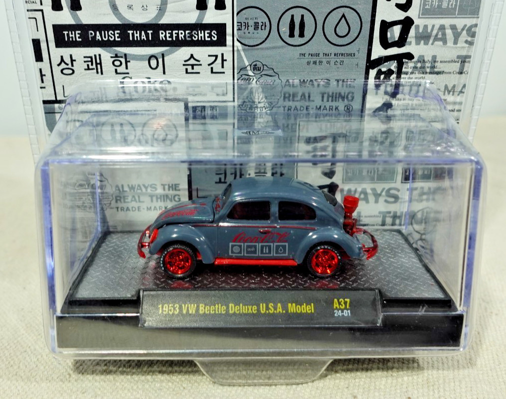 M2 Machines Coca Cola 1953 VW Beetle Deluxe USA Model CHASE 1/64