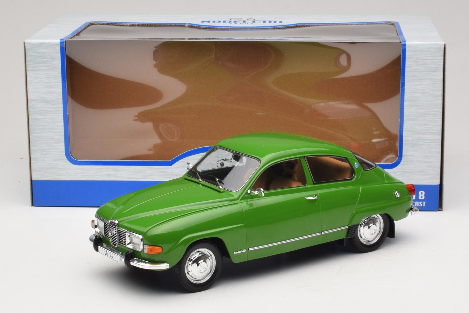 Saab 96 V4 Green 1:18 MCG | MCG18655