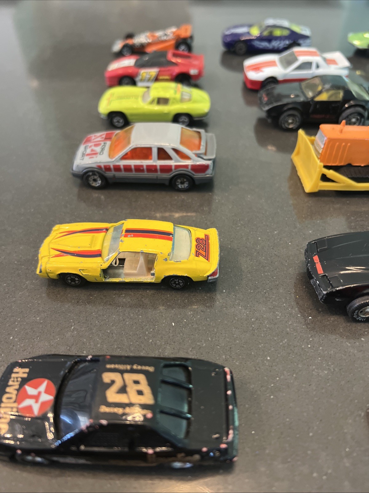 Lot Of 32 Diecast & Plastic Vintage Cars Trucks Mixed Brands See Description